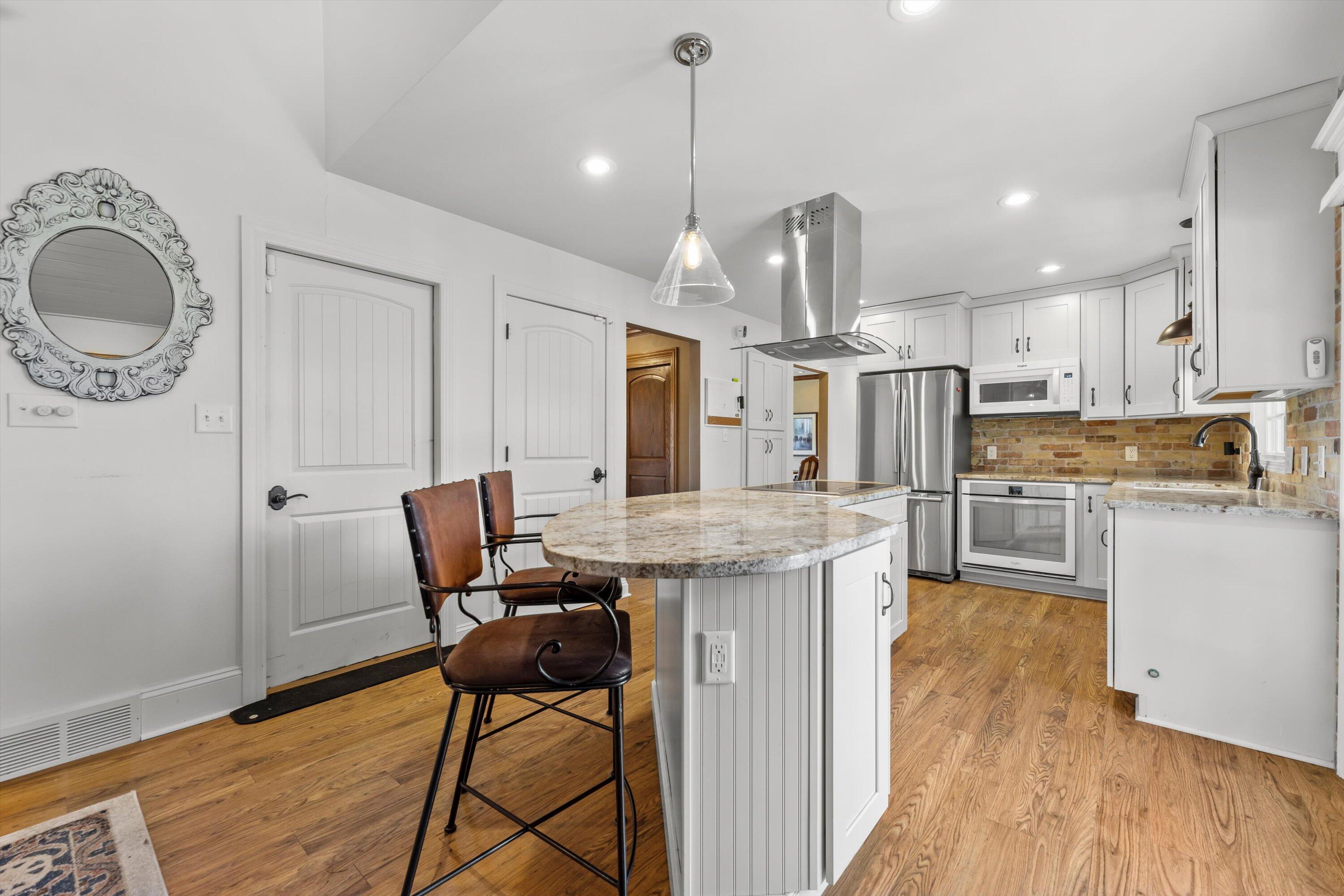 W246S6855 Maple Hill Dr
