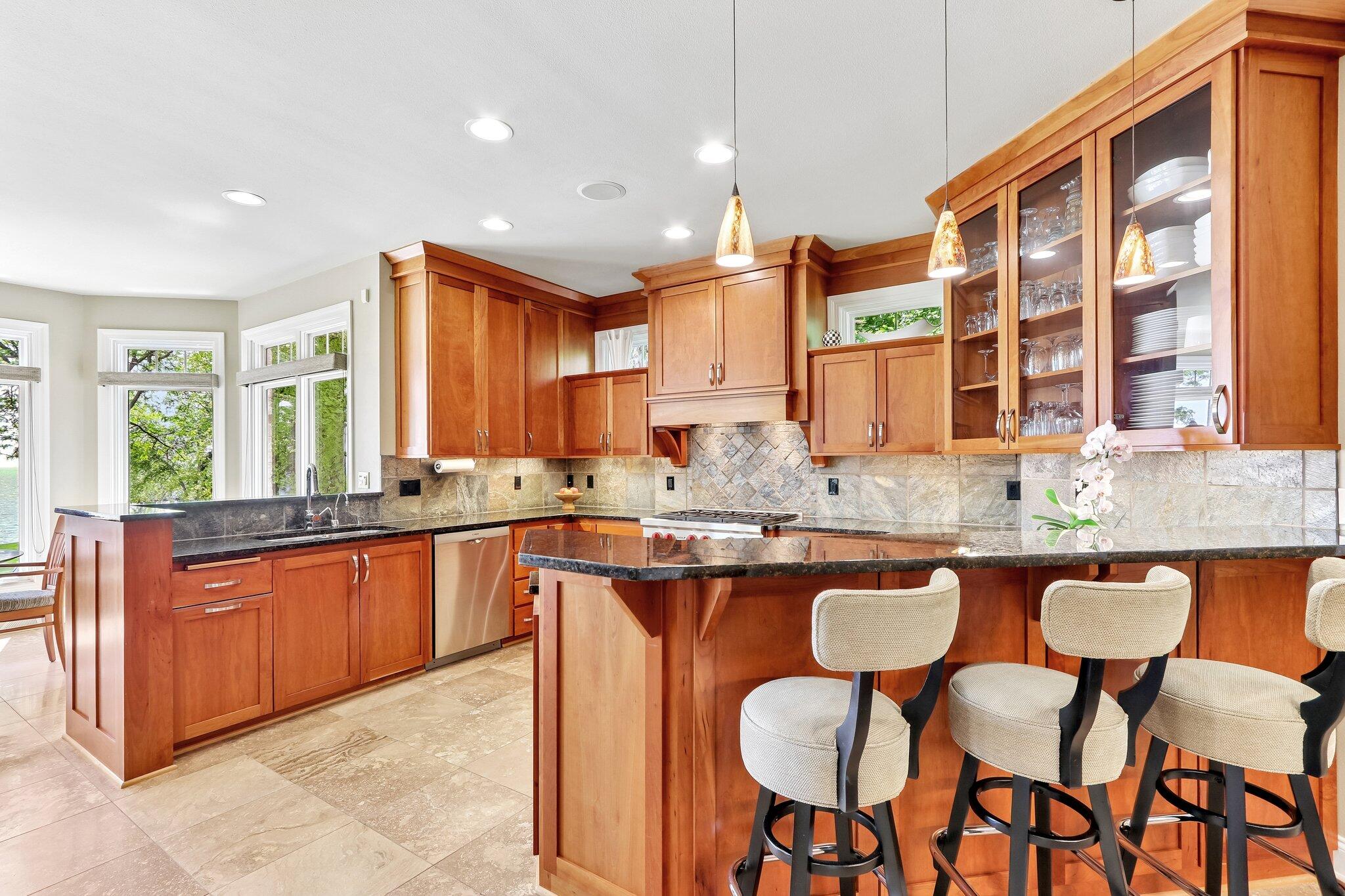 4731 Woodlake Ct
