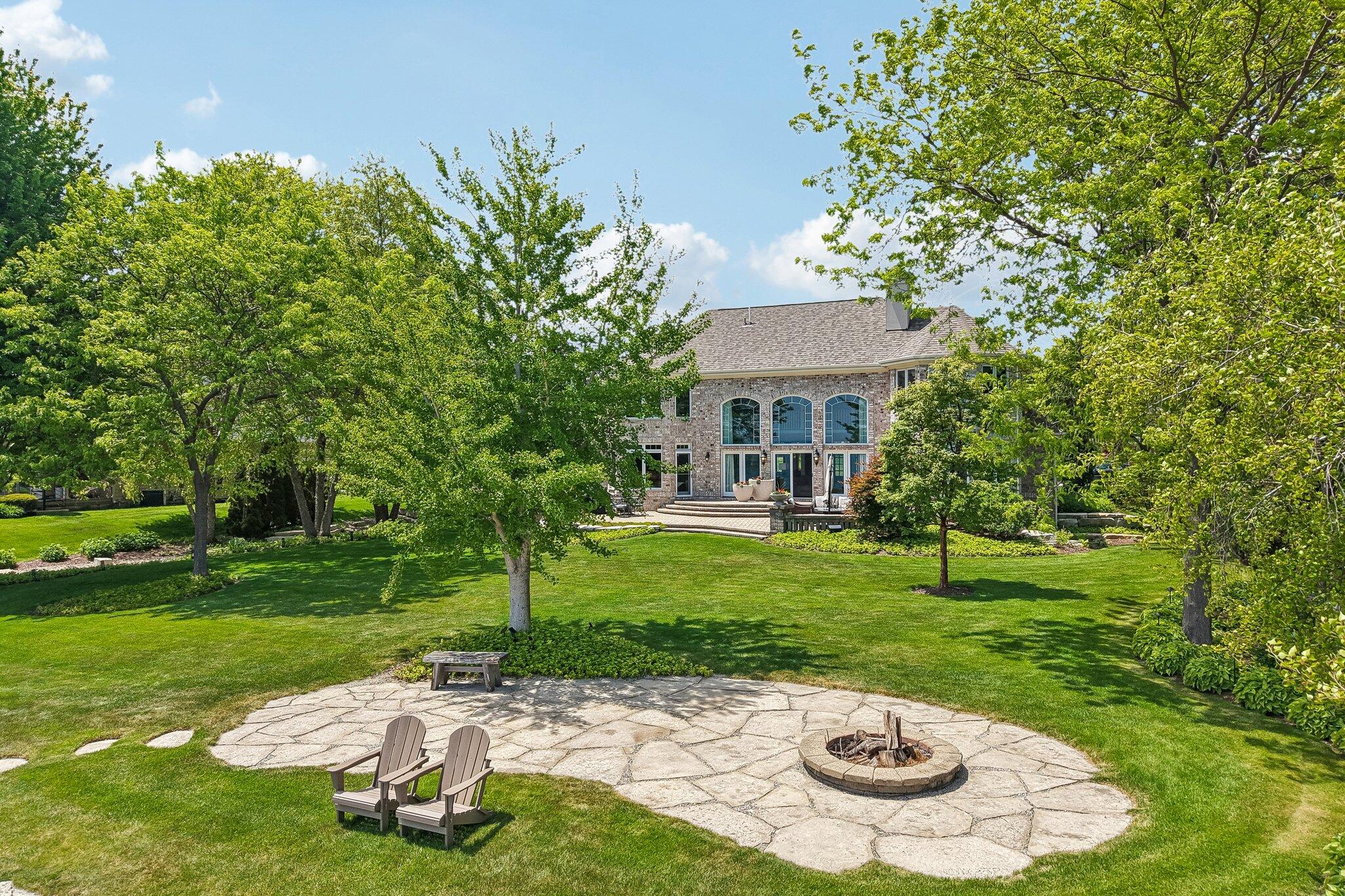 4731 Woodlake Ct