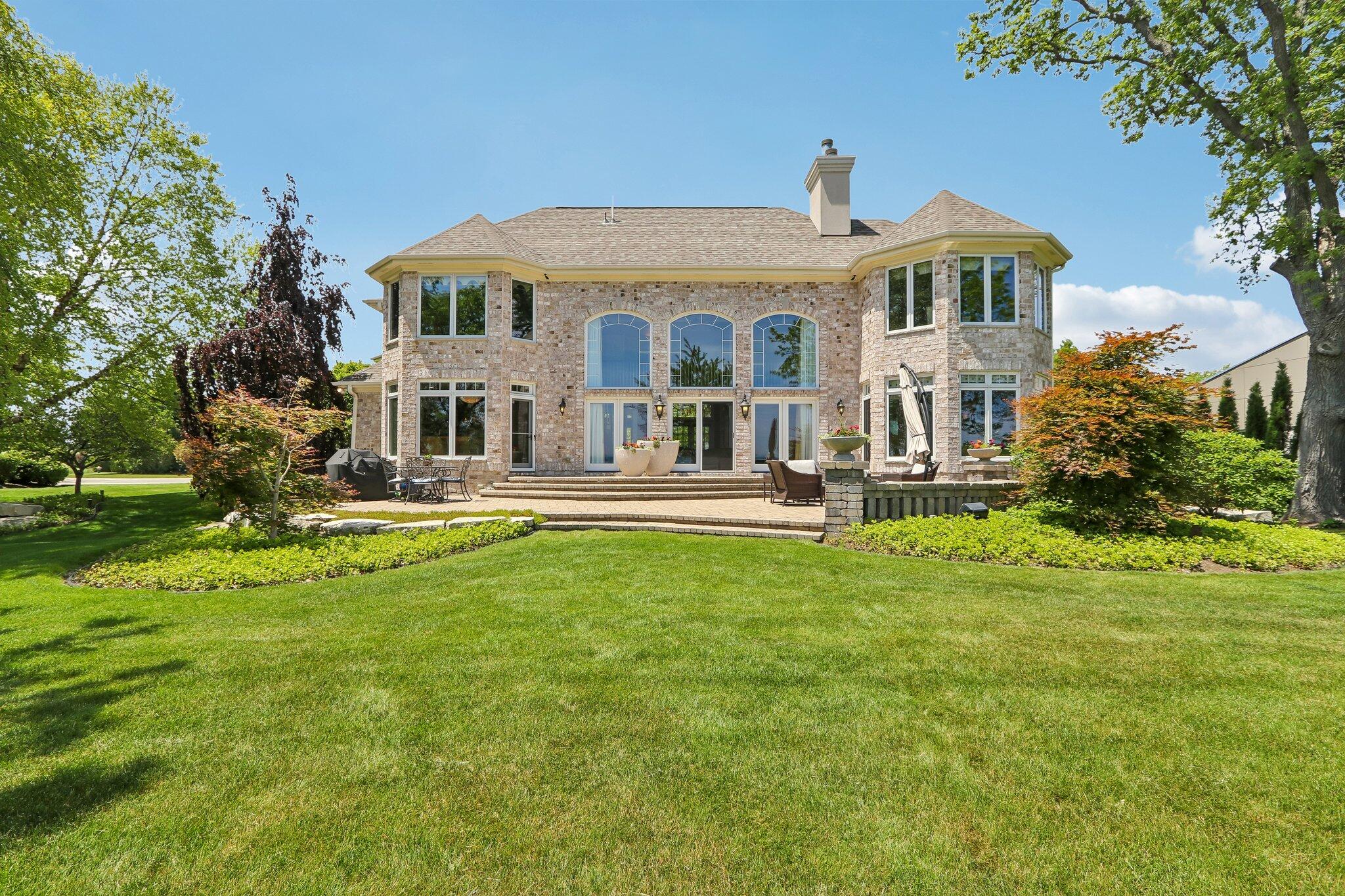 4731 Woodlake Ct
