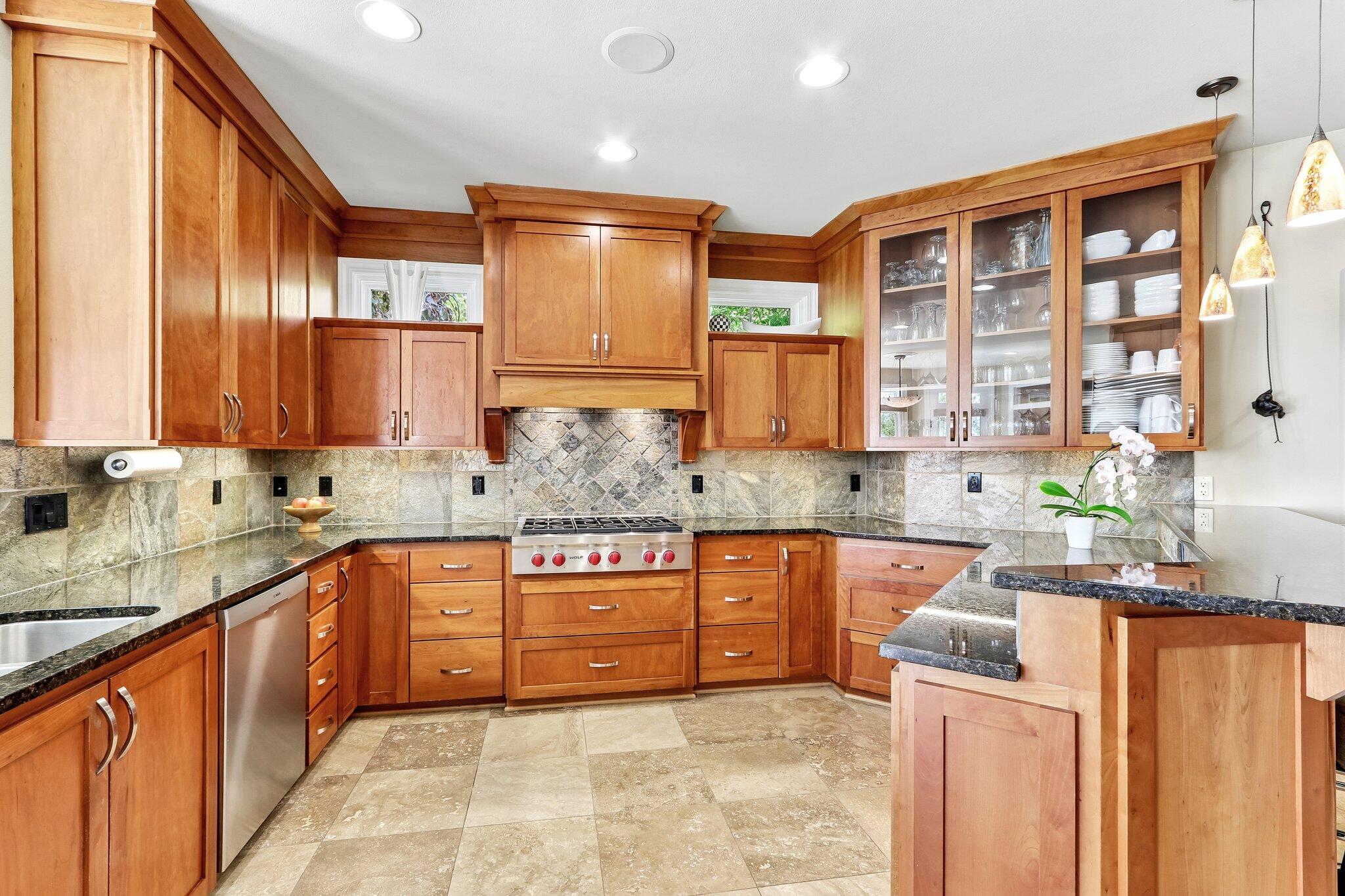 4731 Woodlake Ct