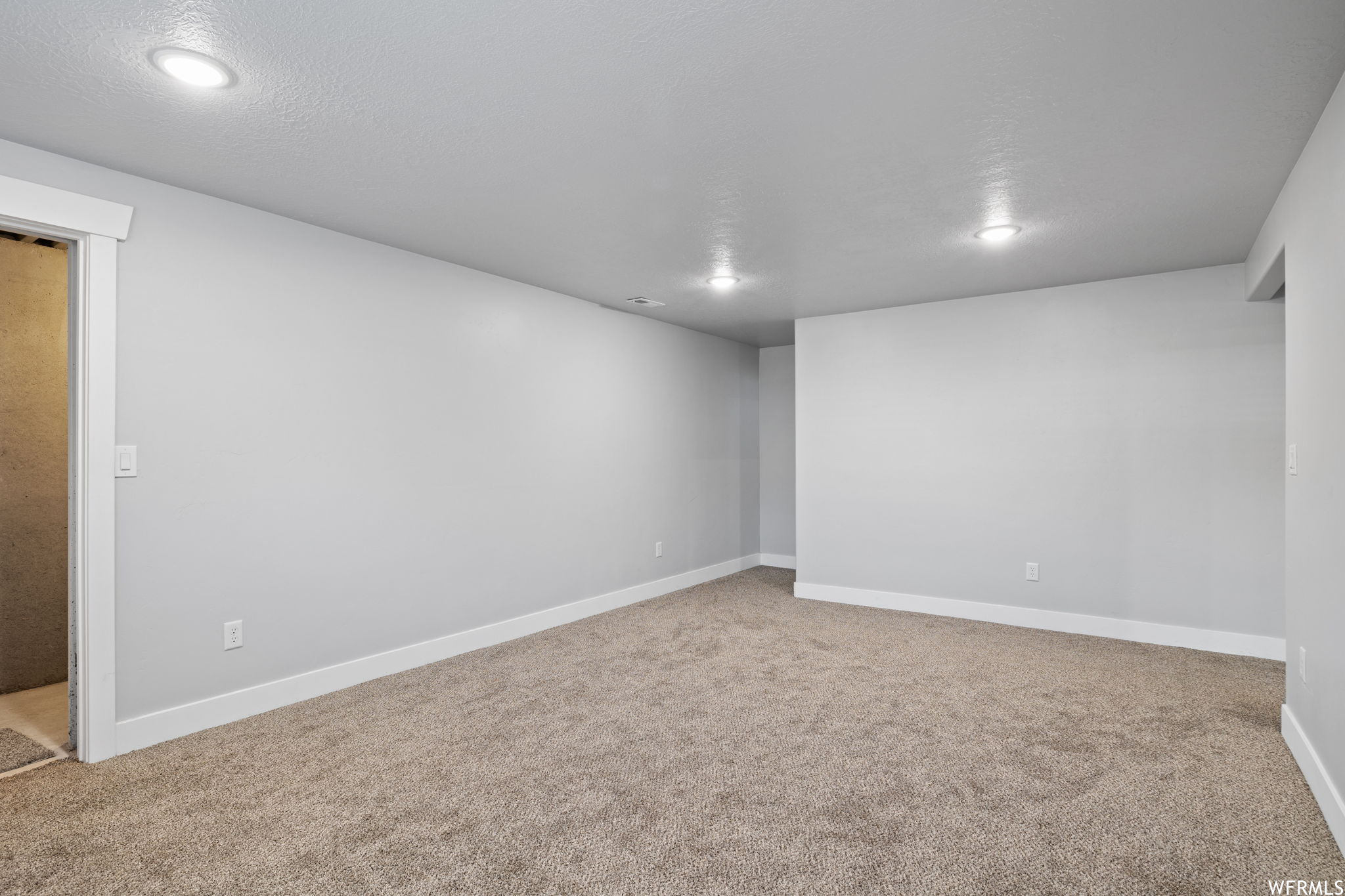 151 S JEFFERSON DR