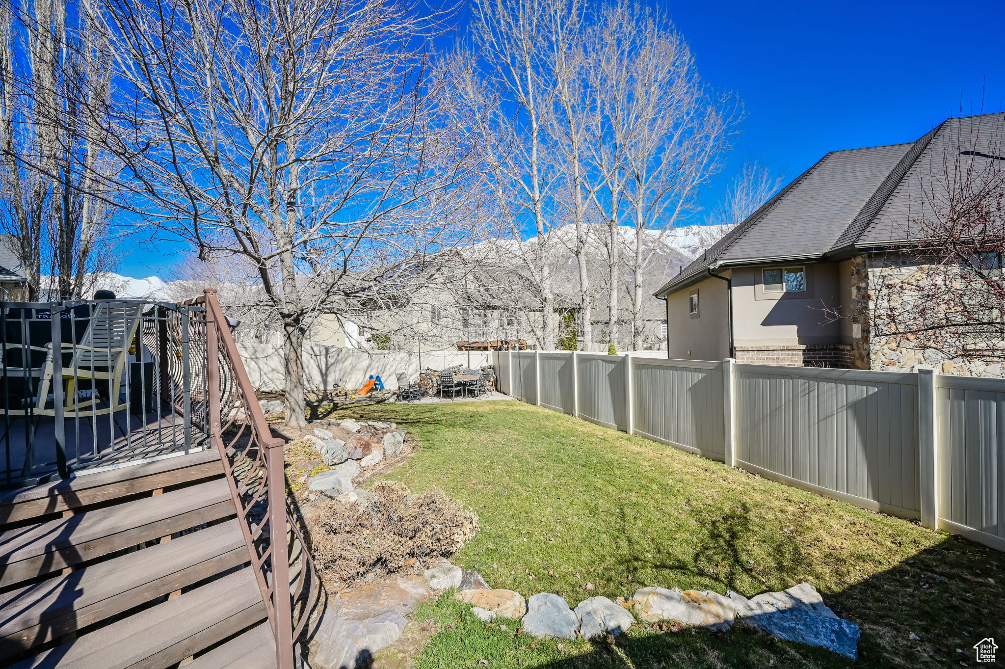 386 N KIMBERLY CIR