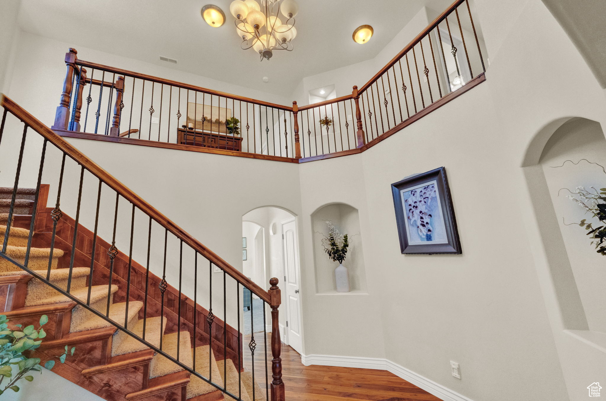 386 N KIMBERLY CIR