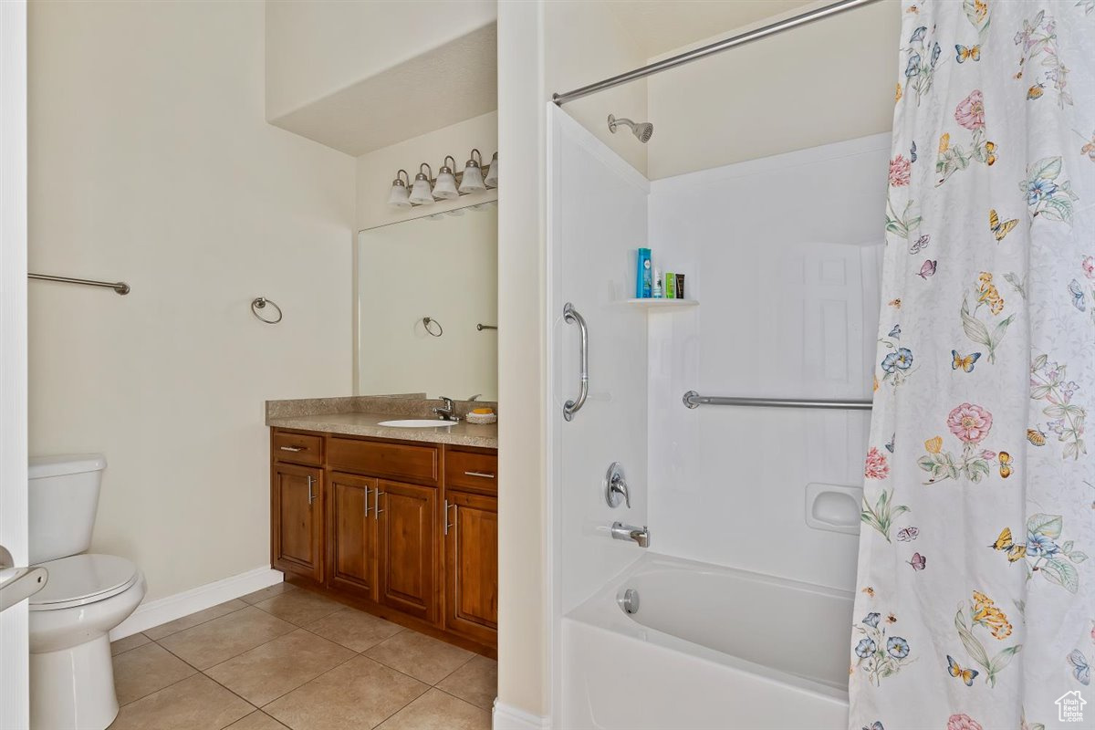 9214 S COVERED WAGON CIR #B