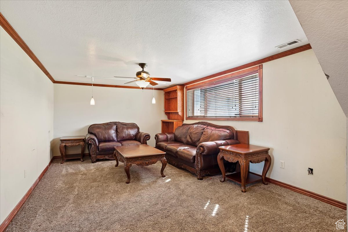 1426 N 4250 W