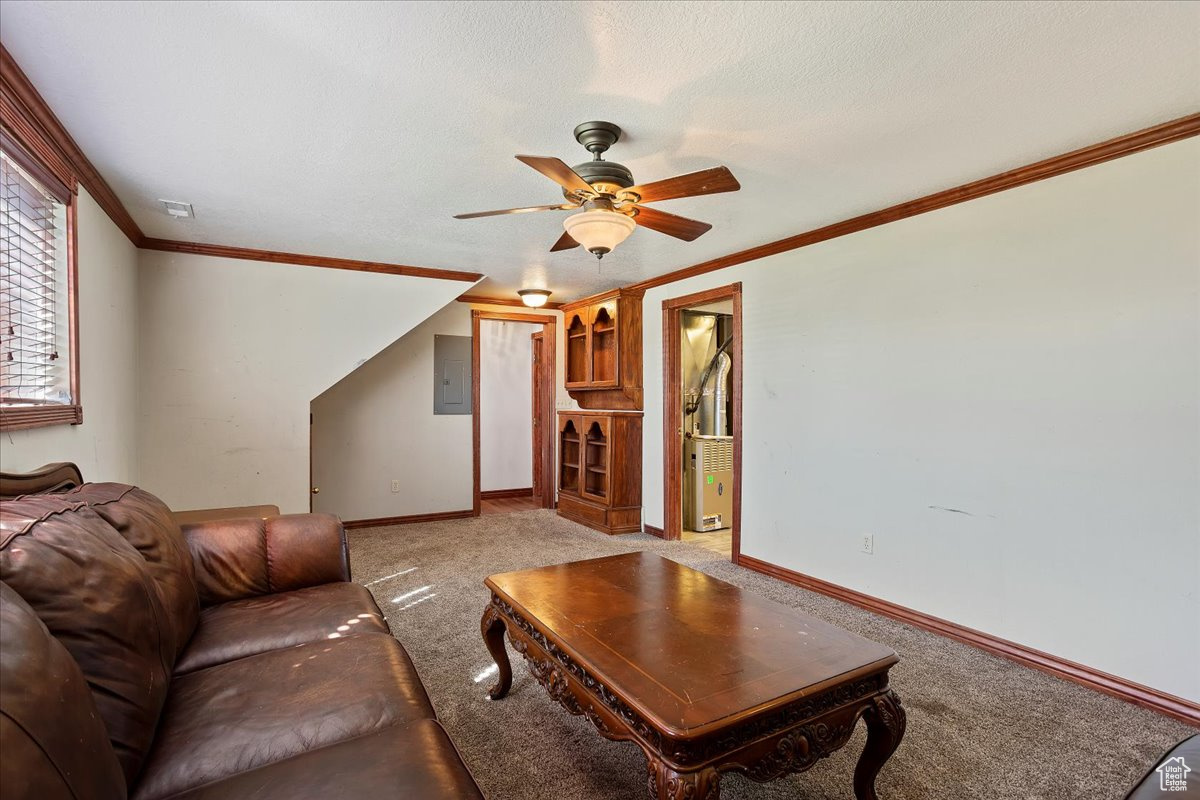 1426 N 4250 W