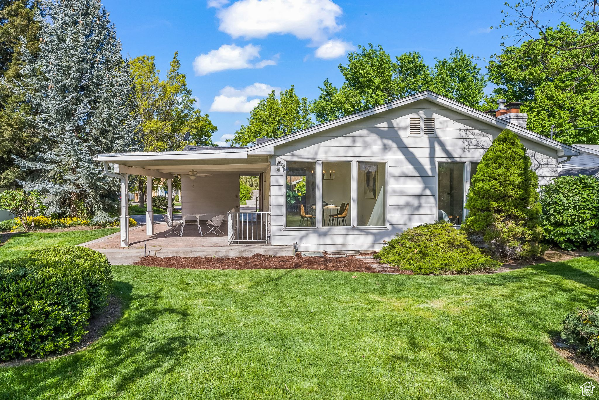 267 S ORCHARD AVE