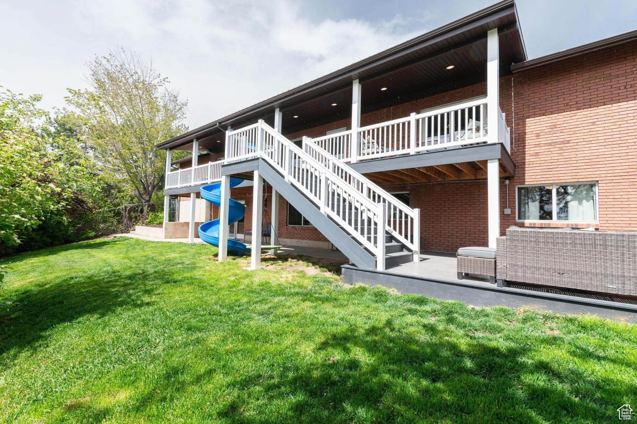 1695 N HIGH COUNTRY DR