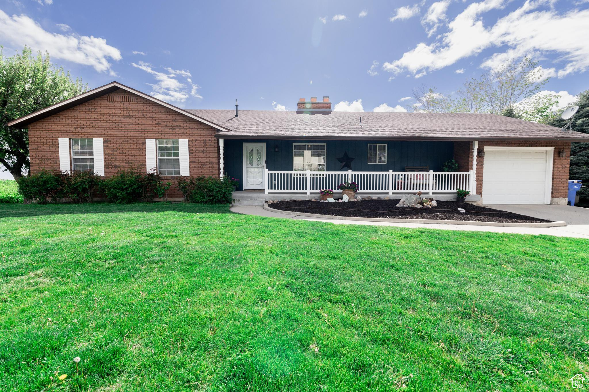 1695 N HIGH COUNTRY DR
