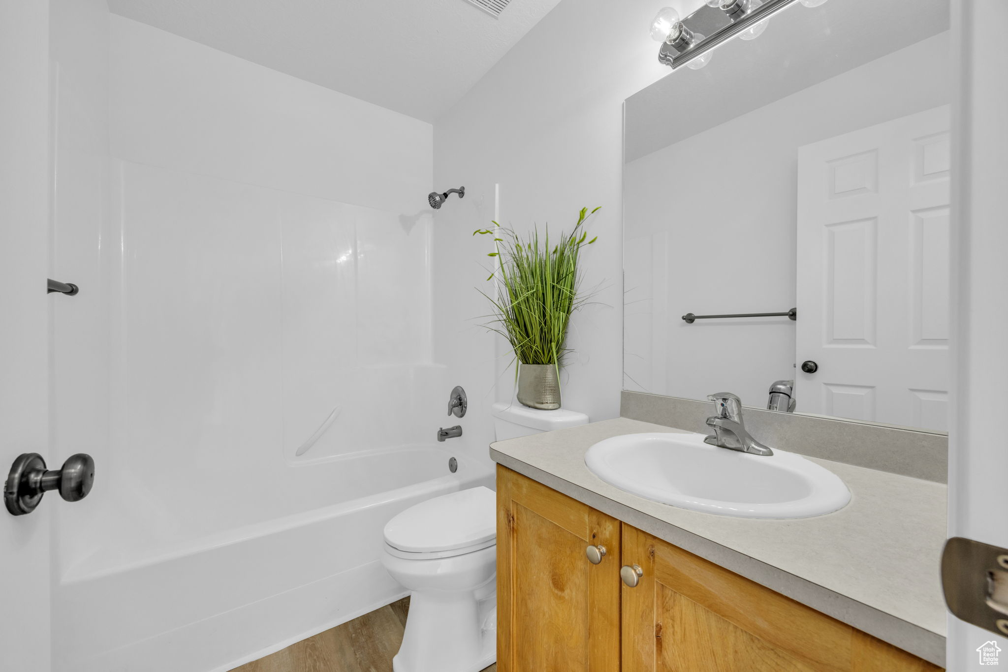 1421 BRINKER AVE #85