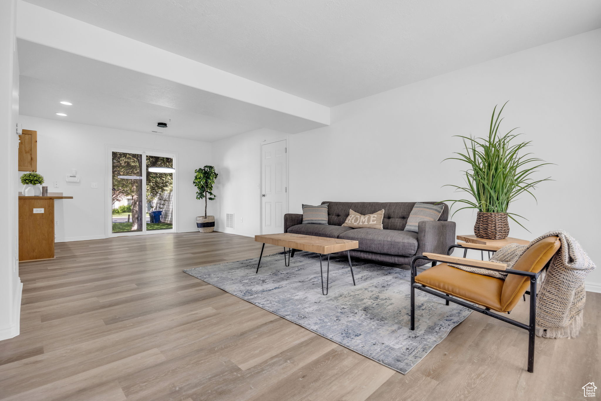 1421 BRINKER AVE #85