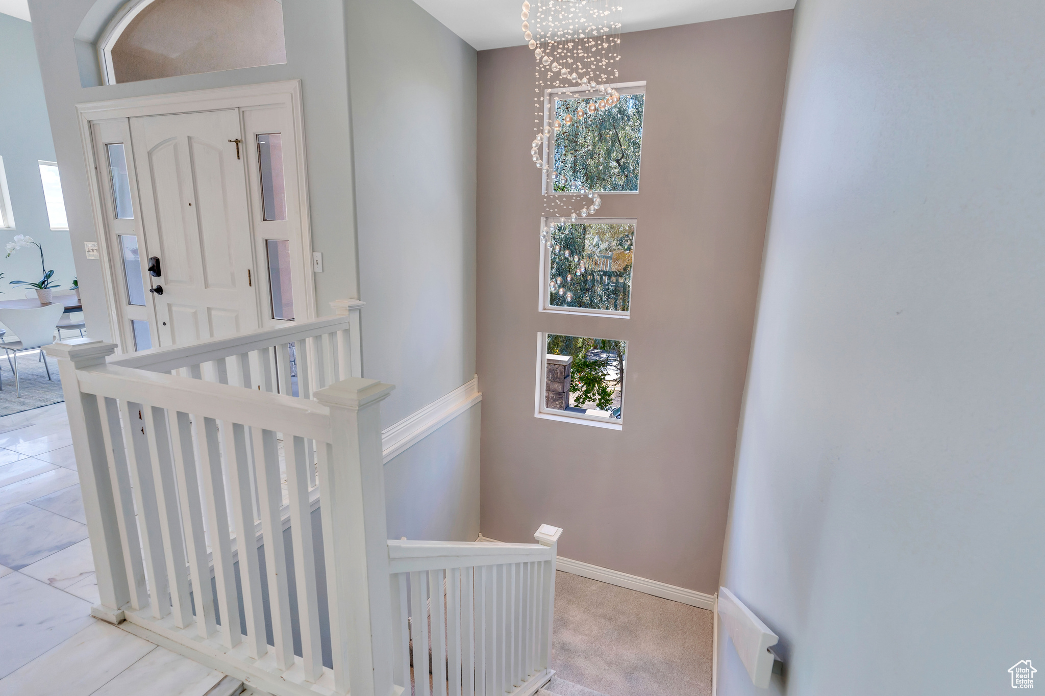 4066 N DEVONSHIRE DR