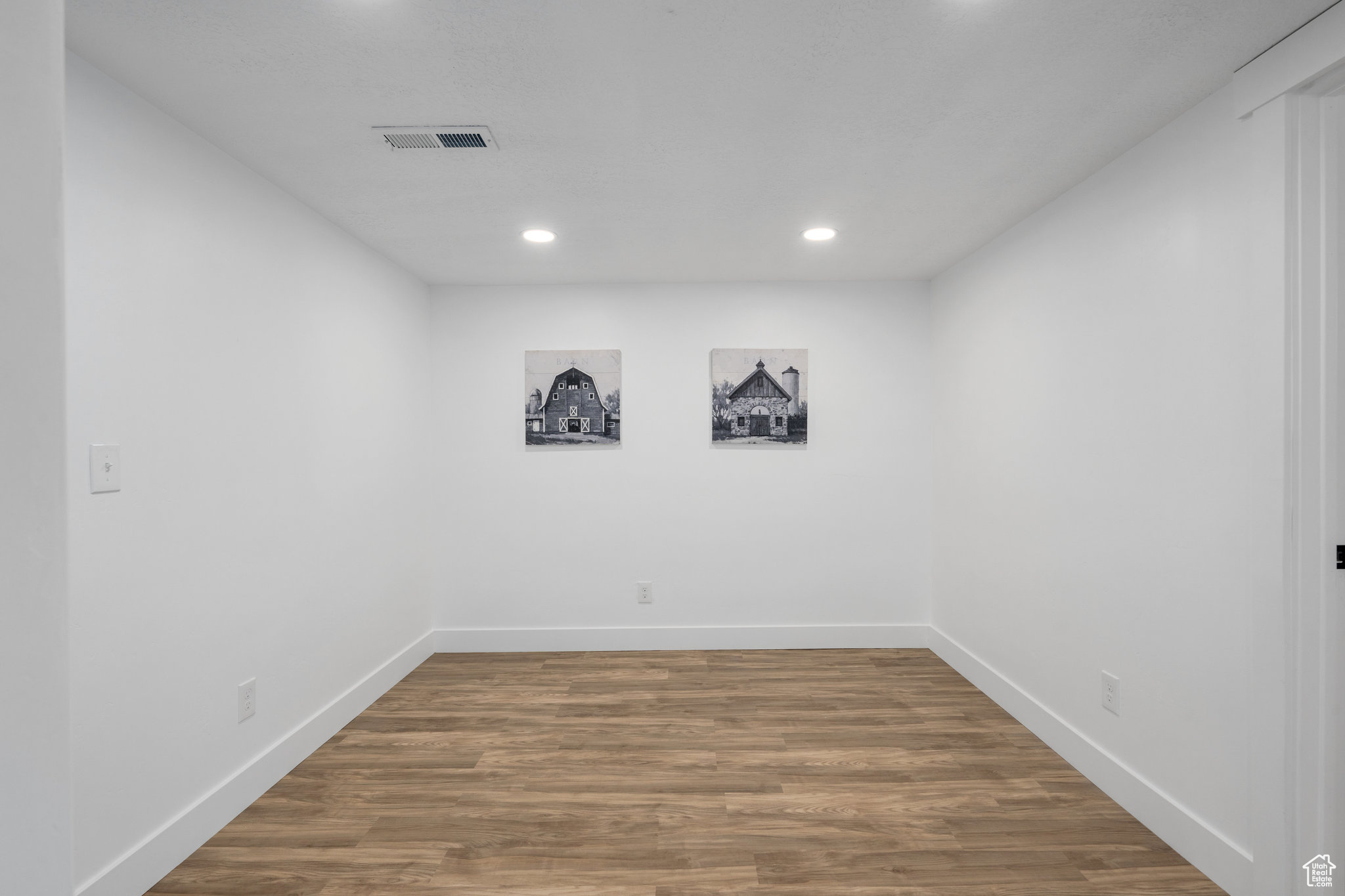 200 BROOKSIDE DR