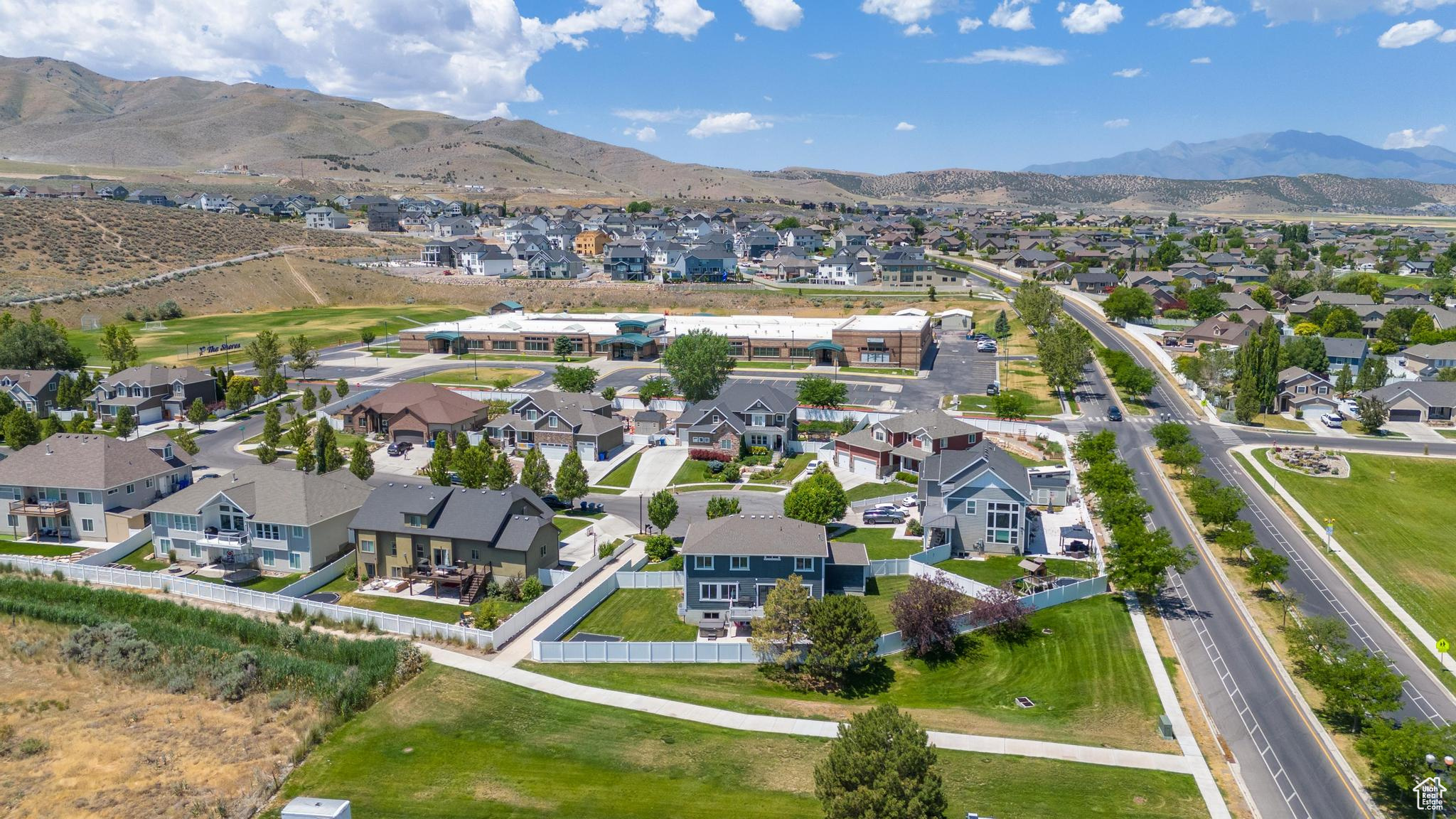 1413 S GARDEN VIEW CT
