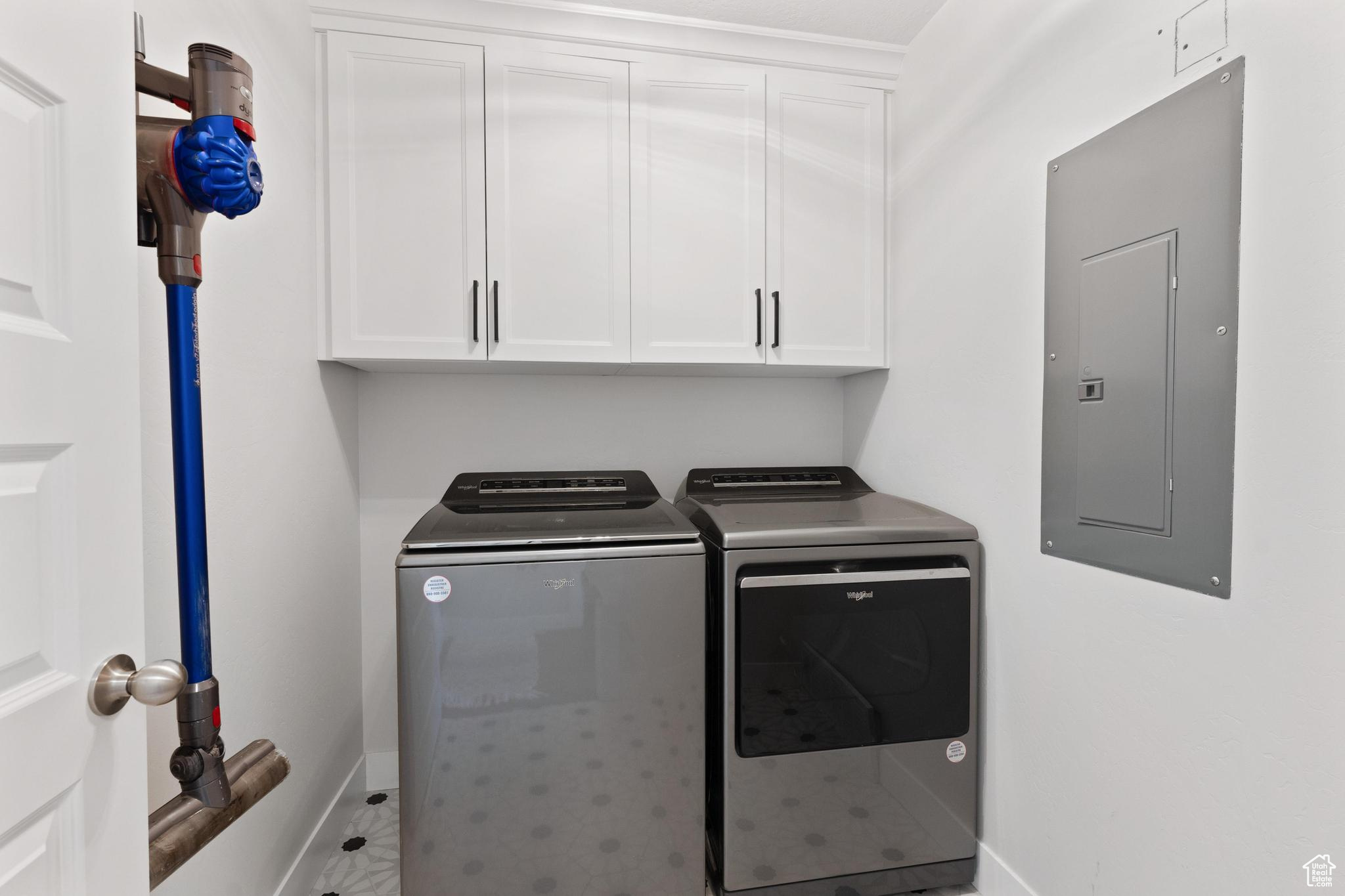 1413 S GARDEN VIEW CT
