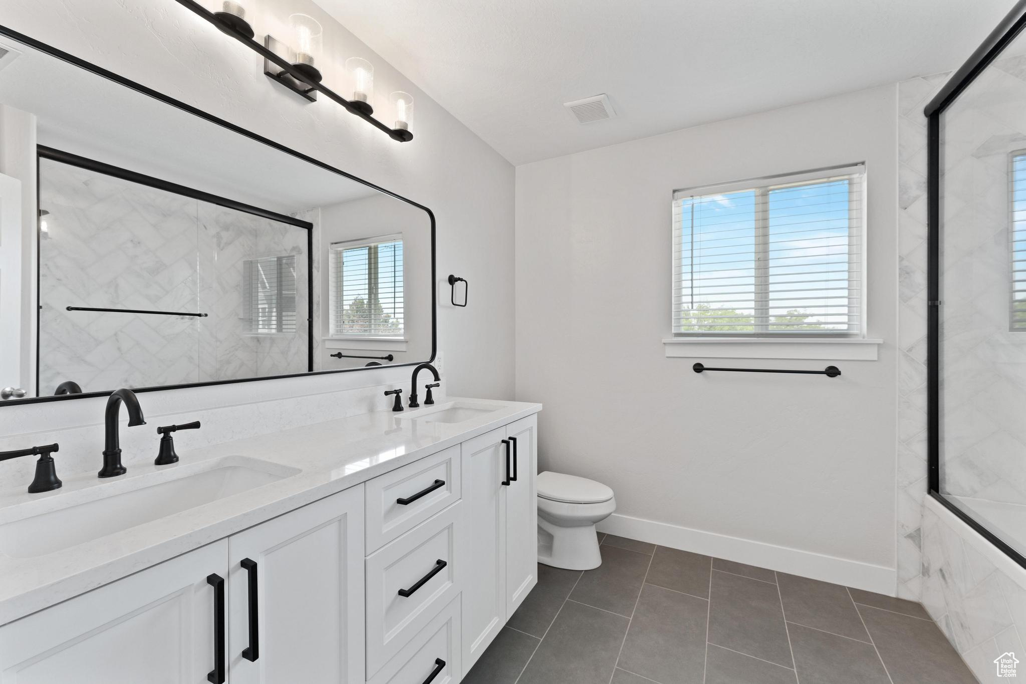 1413 S GARDEN VIEW CT