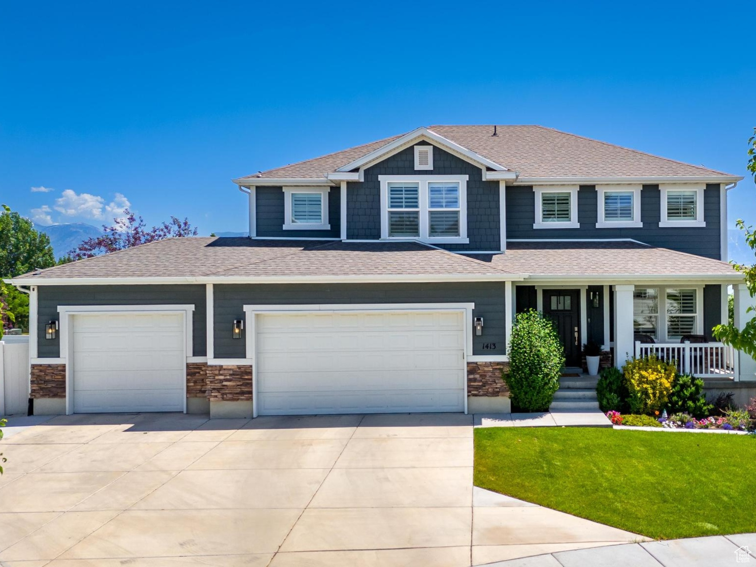 1413 S GARDEN VIEW CT