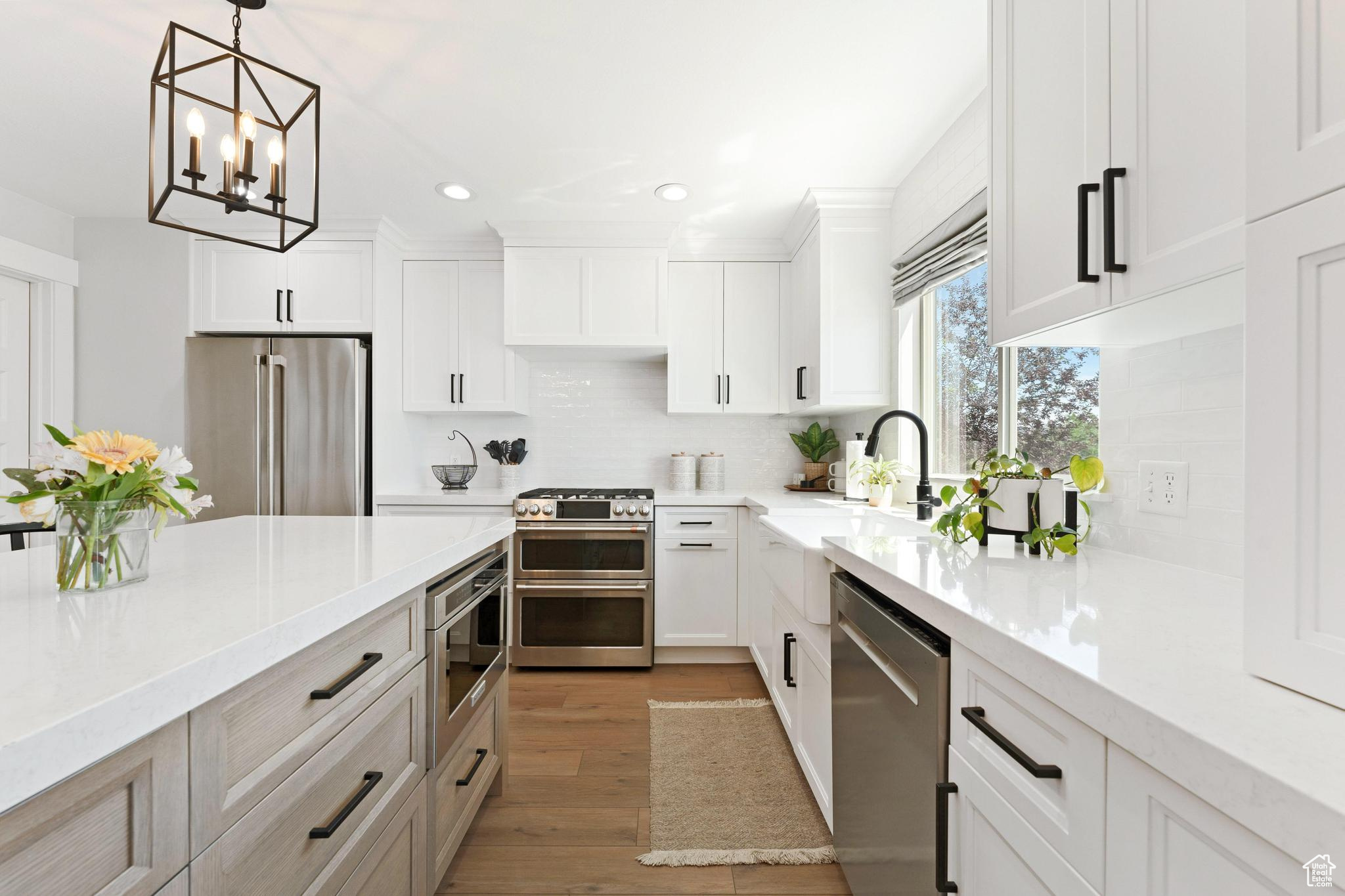 1413 S GARDEN VIEW CT