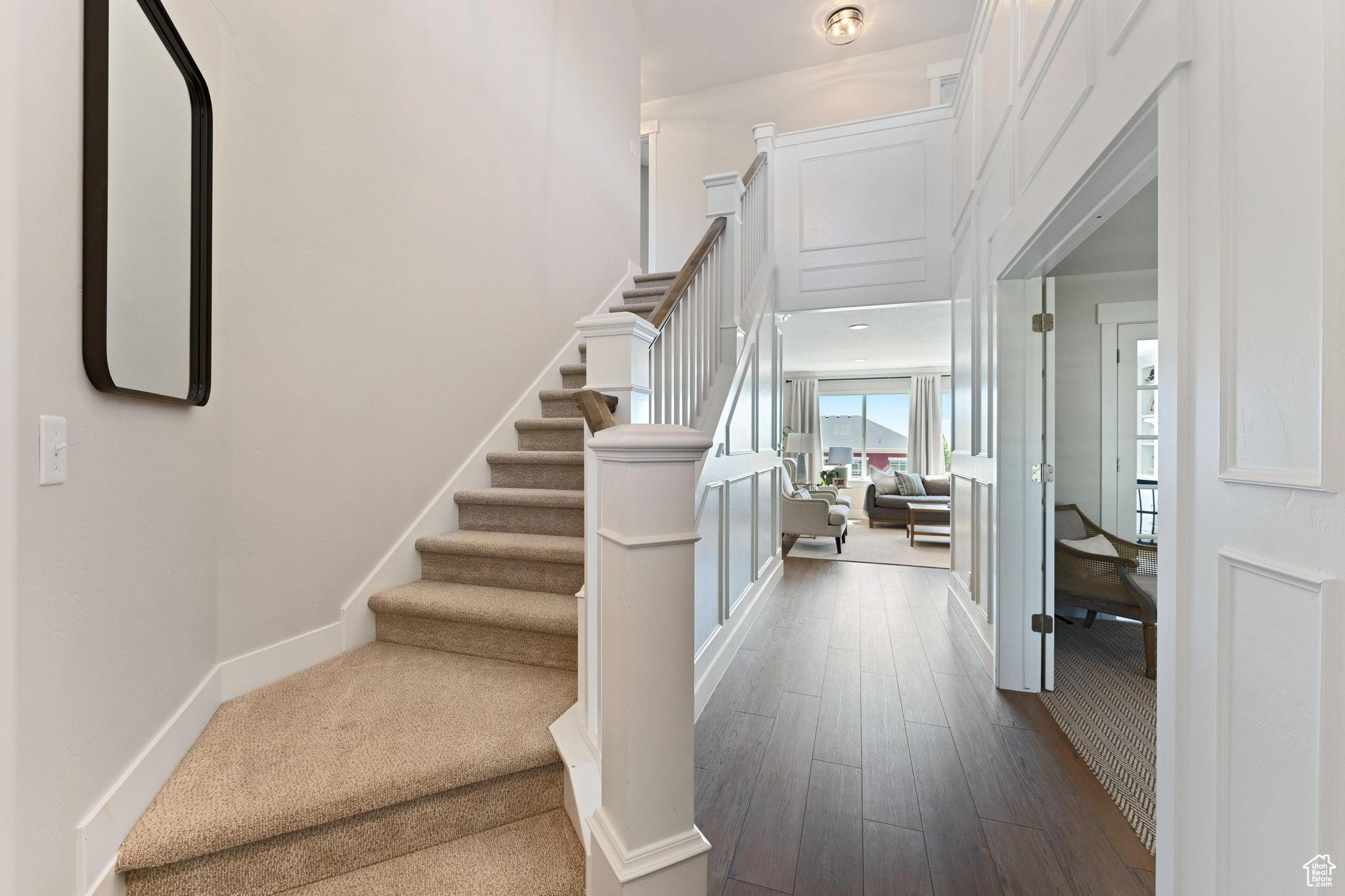 1413 S GARDEN VIEW CT