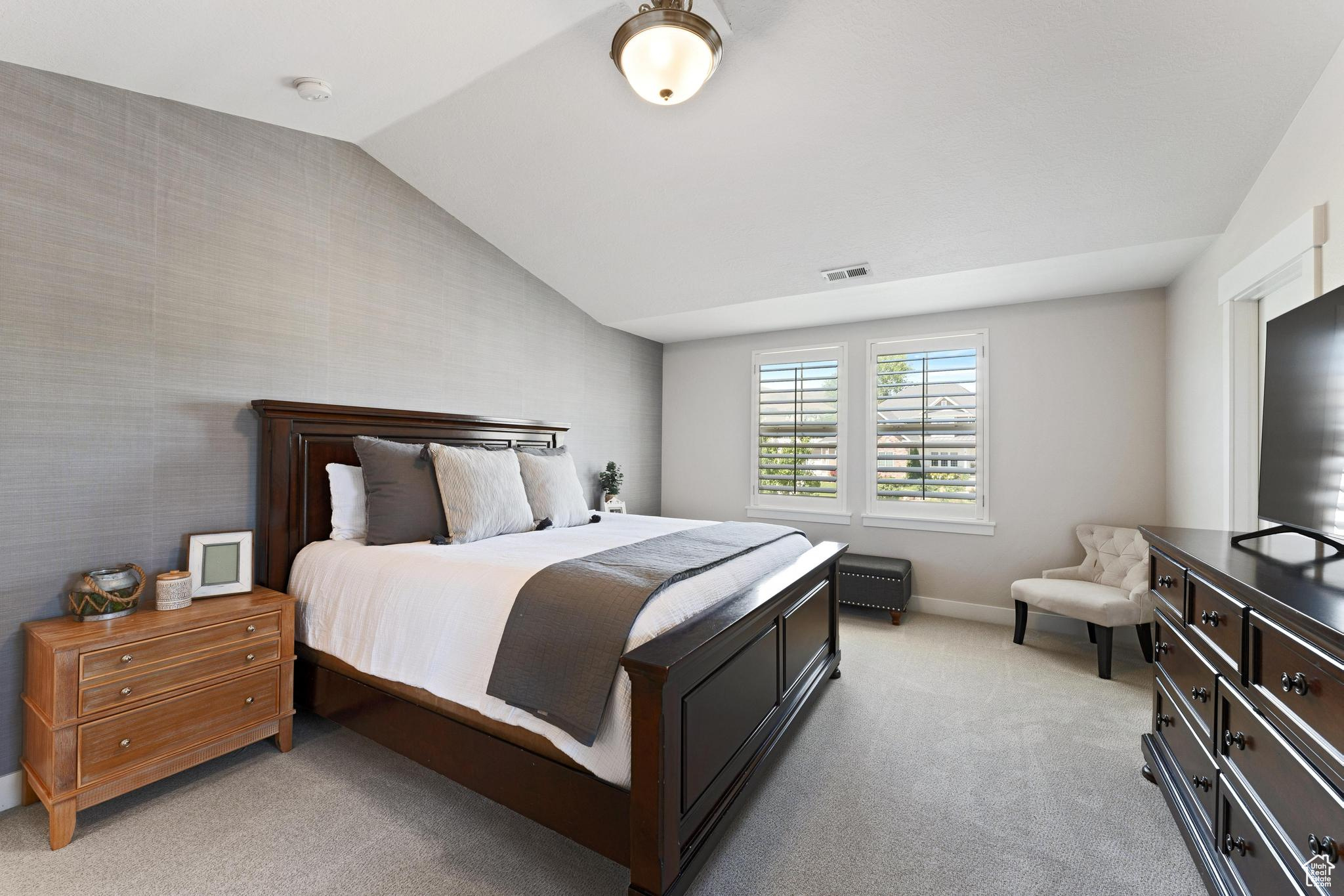 1413 S GARDEN VIEW CT