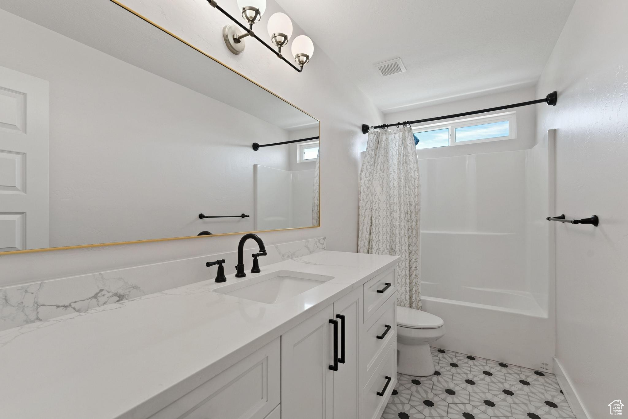 1413 S GARDEN VIEW CT