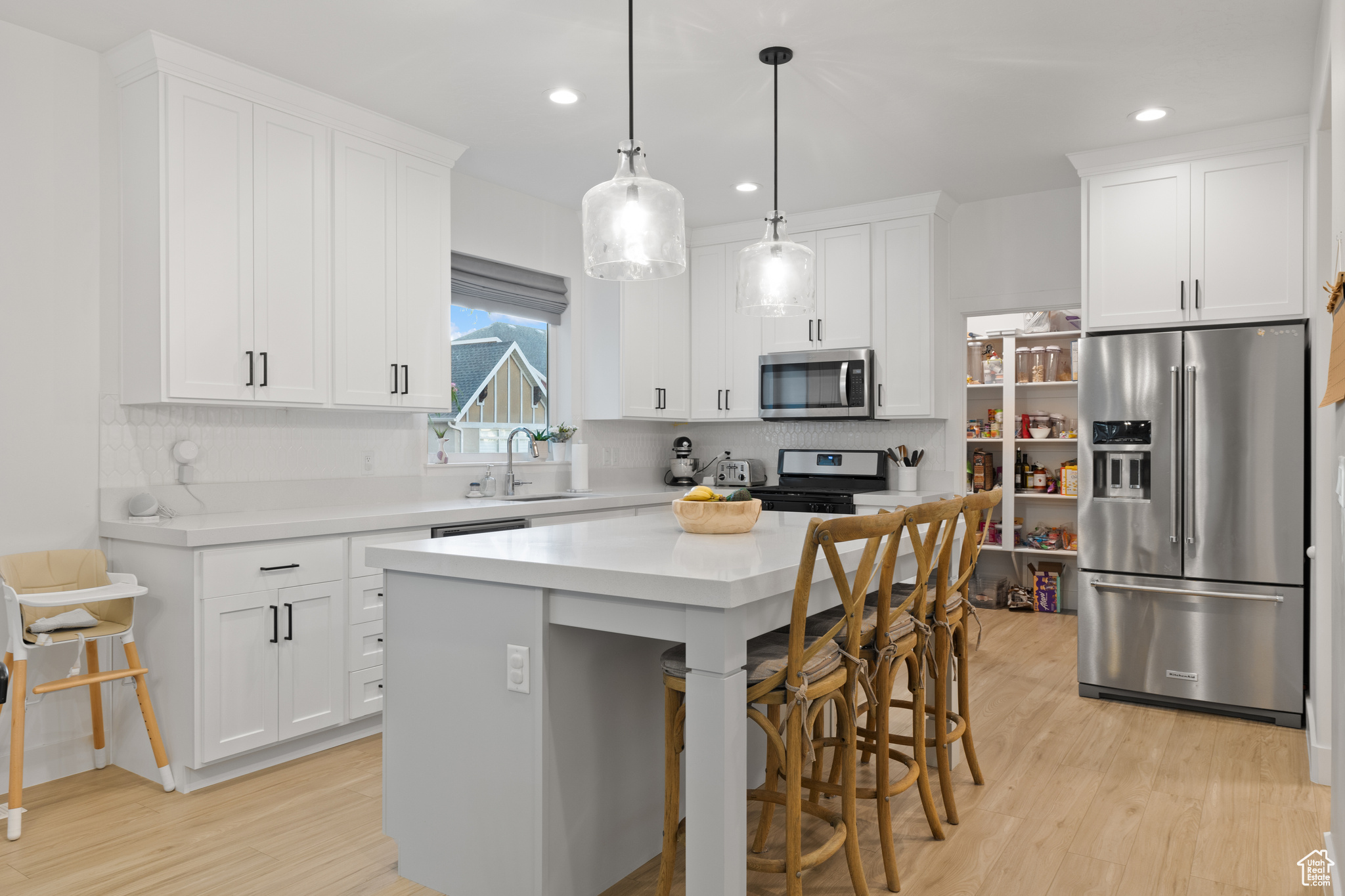 8366 S LEVINE LN