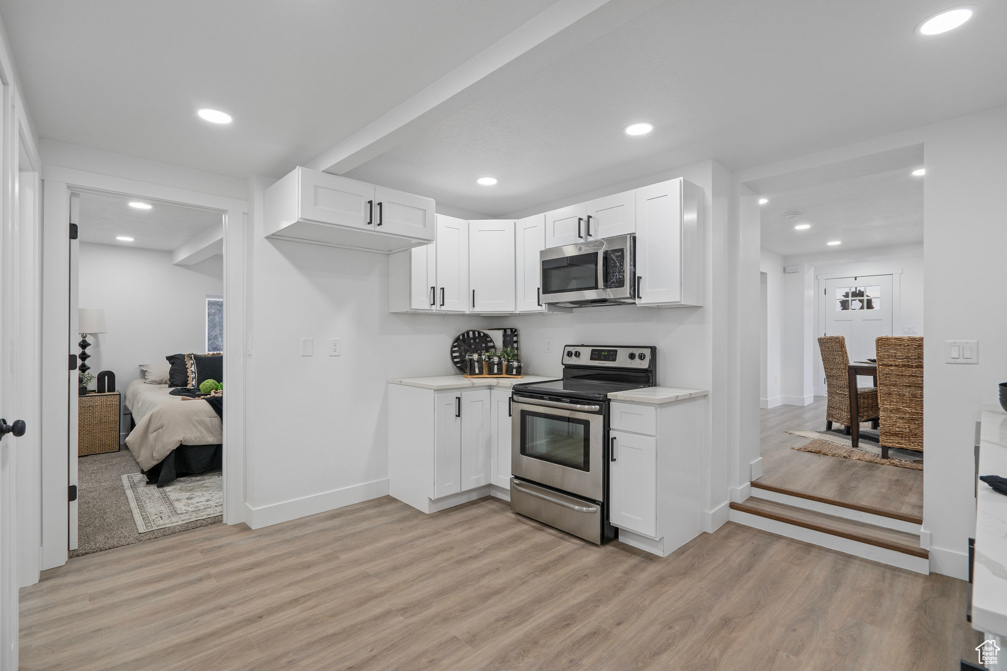 473 W CENTER ST
