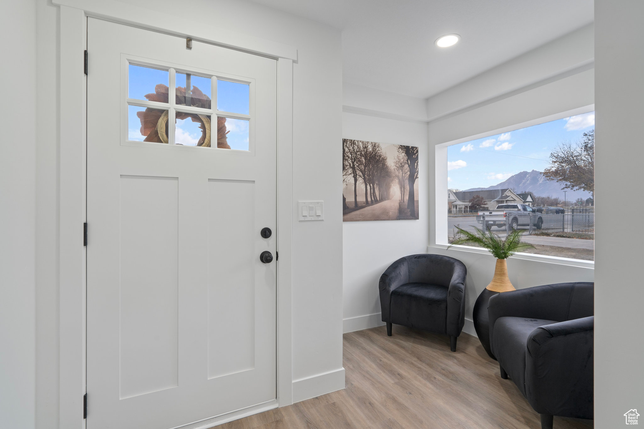 473 W CENTER ST
