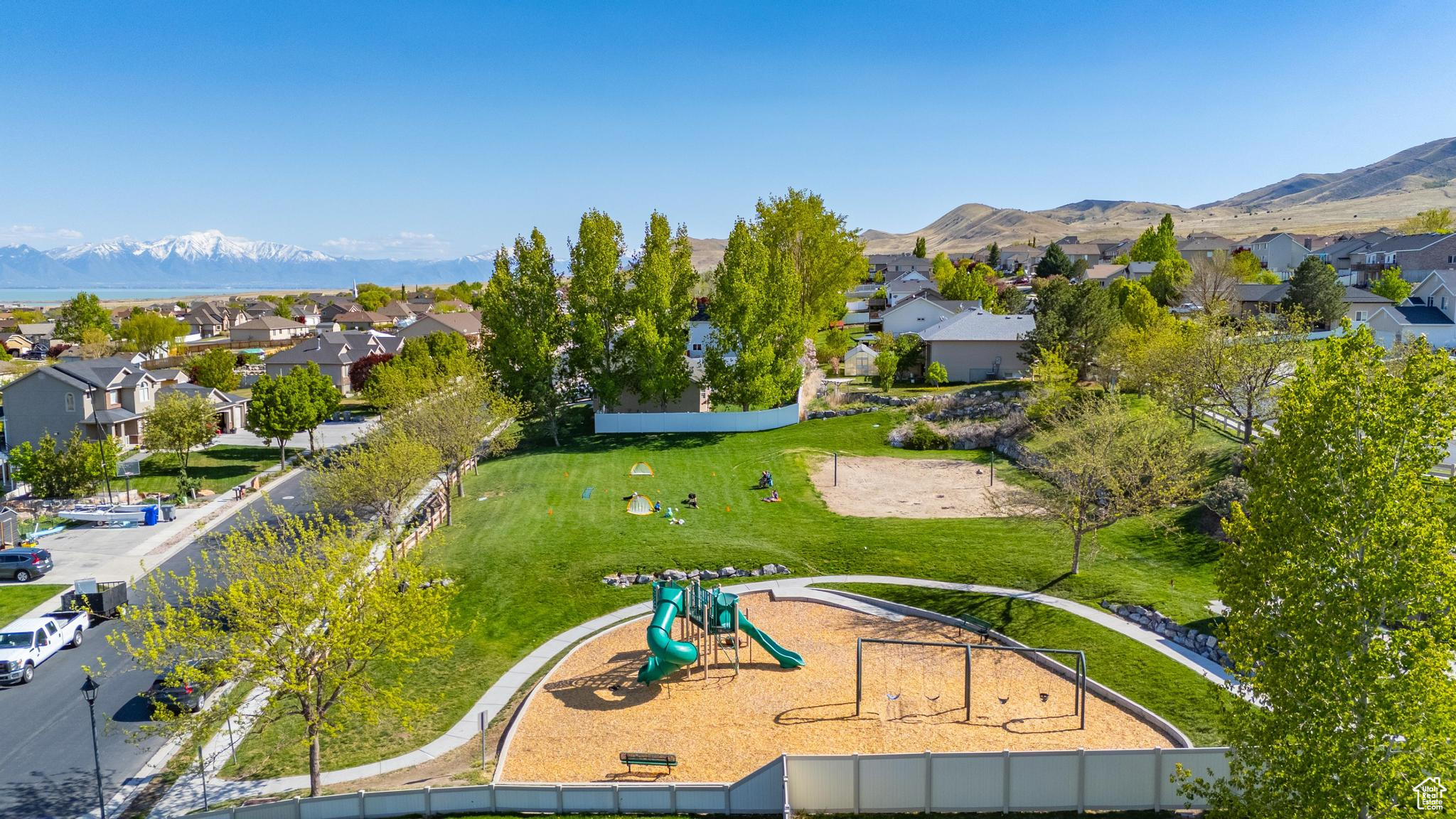 3652 S LAKE MOUNTAIN DR