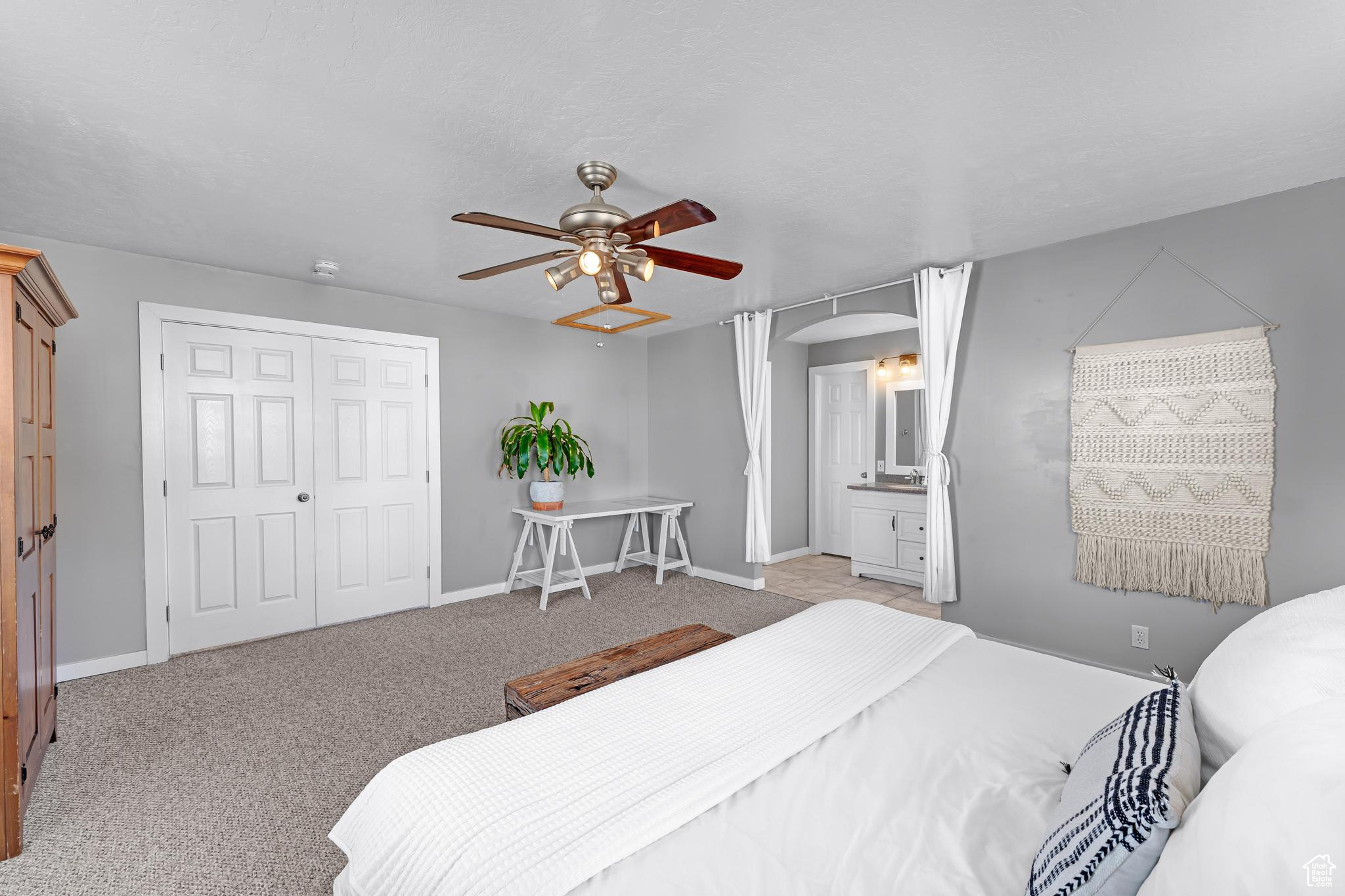 3652 S LAKE MOUNTAIN DR