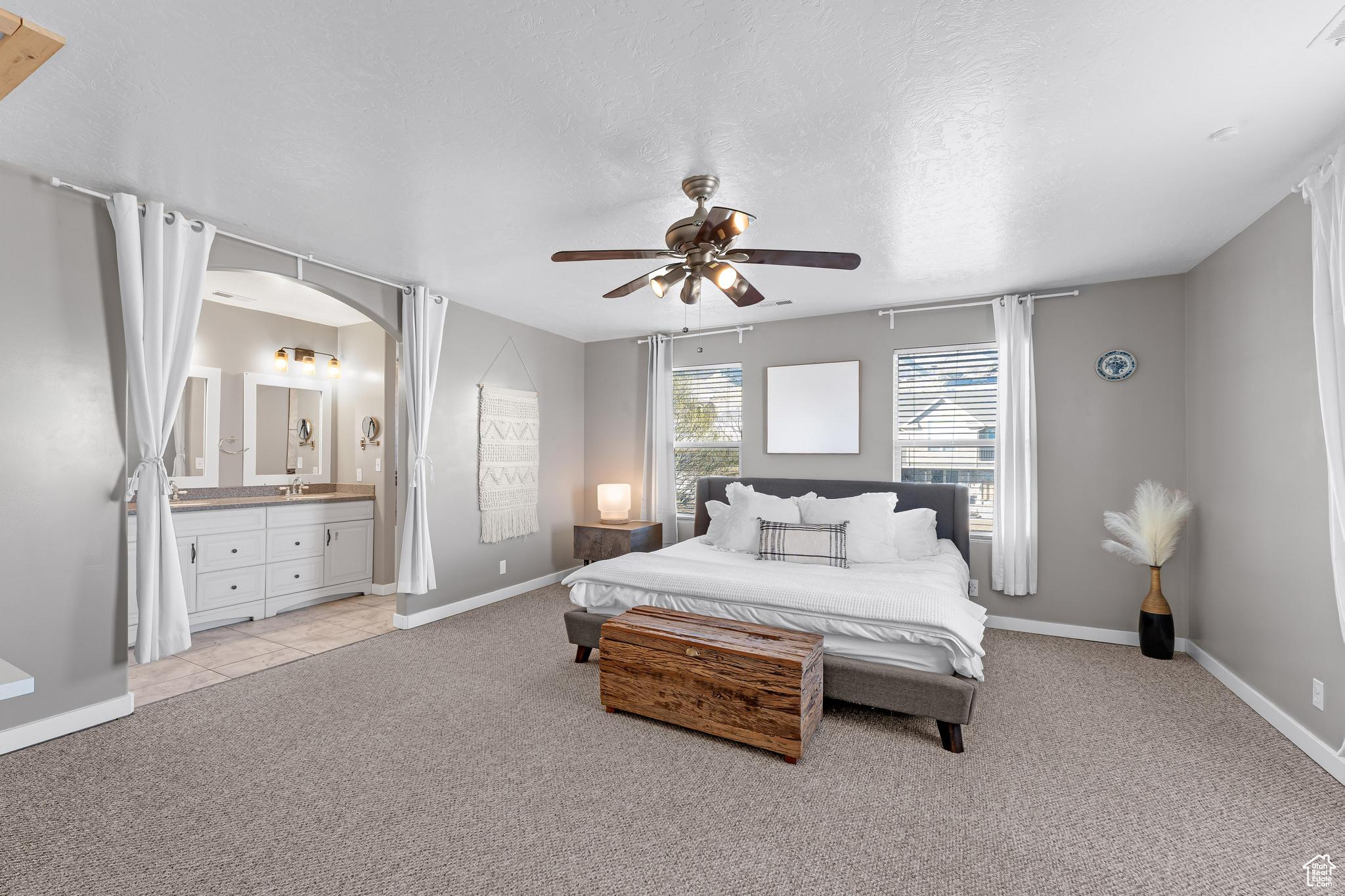 3652 S LAKE MOUNTAIN DR
