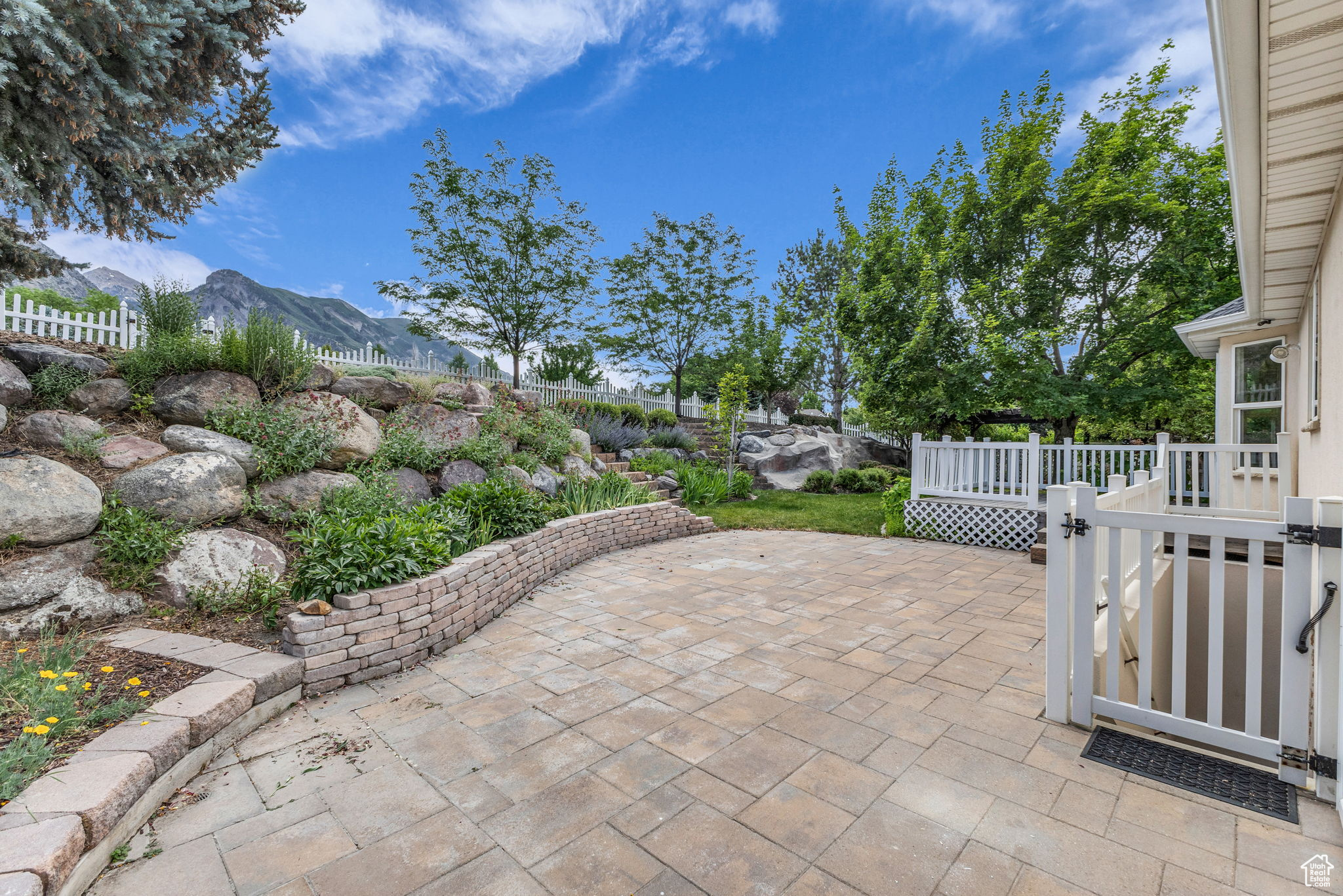 475 S RIDGE DRIVE DR.