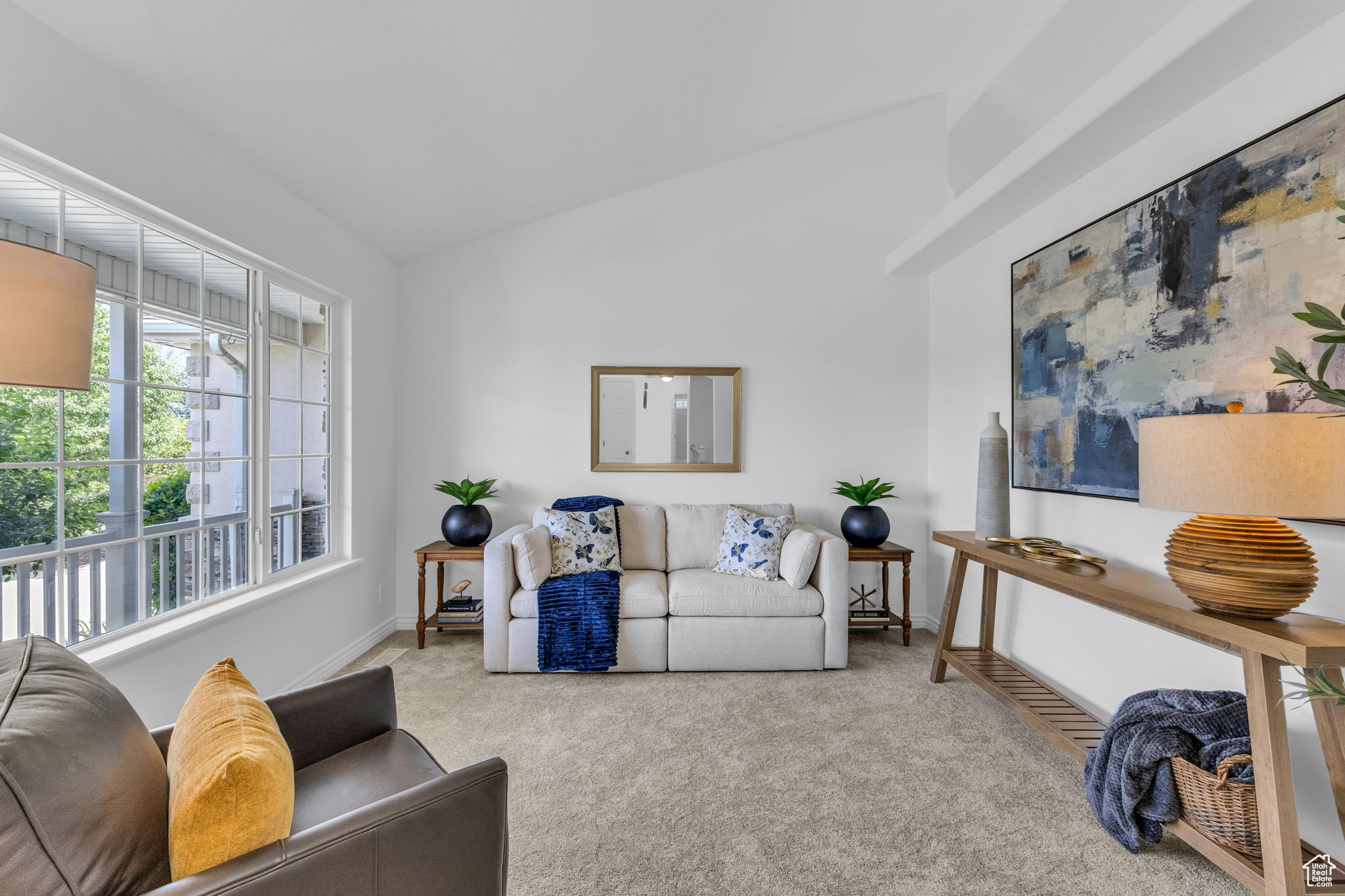 475 S RIDGE DRIVE DR.