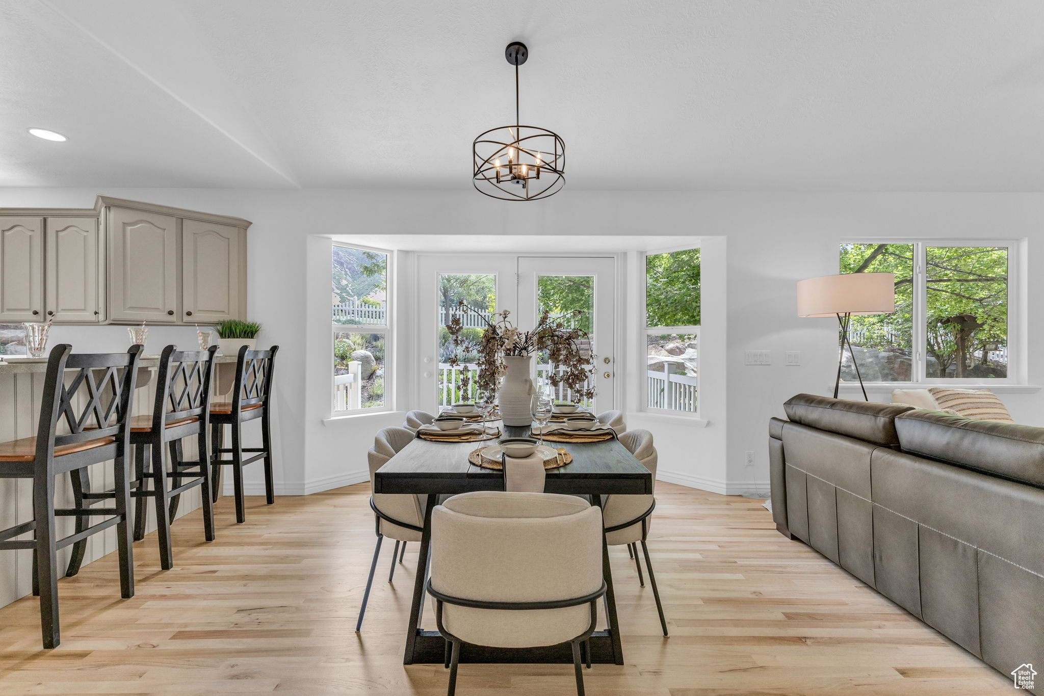 475 S RIDGE DRIVE DR.