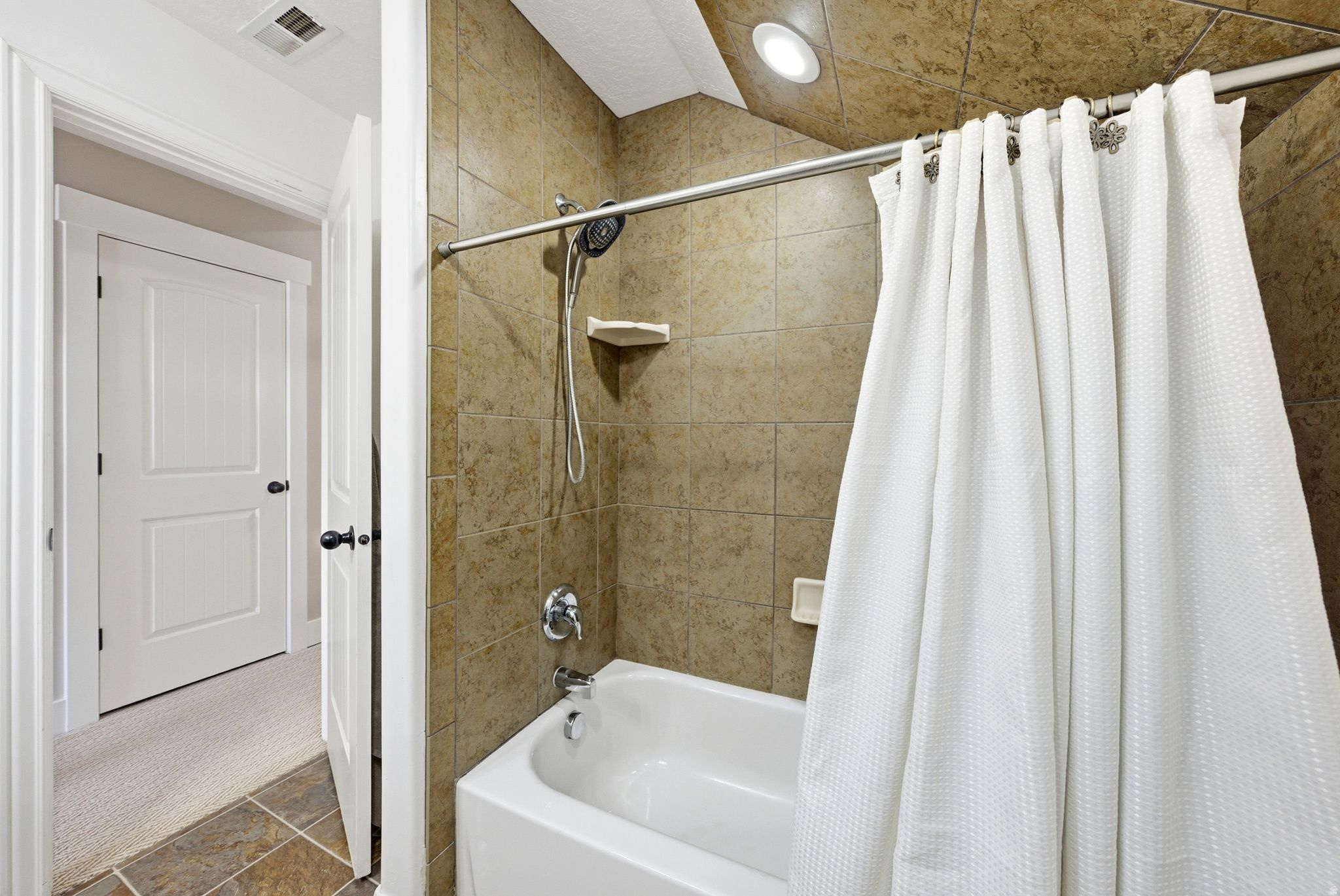 6446 S ORANGE SKY CT