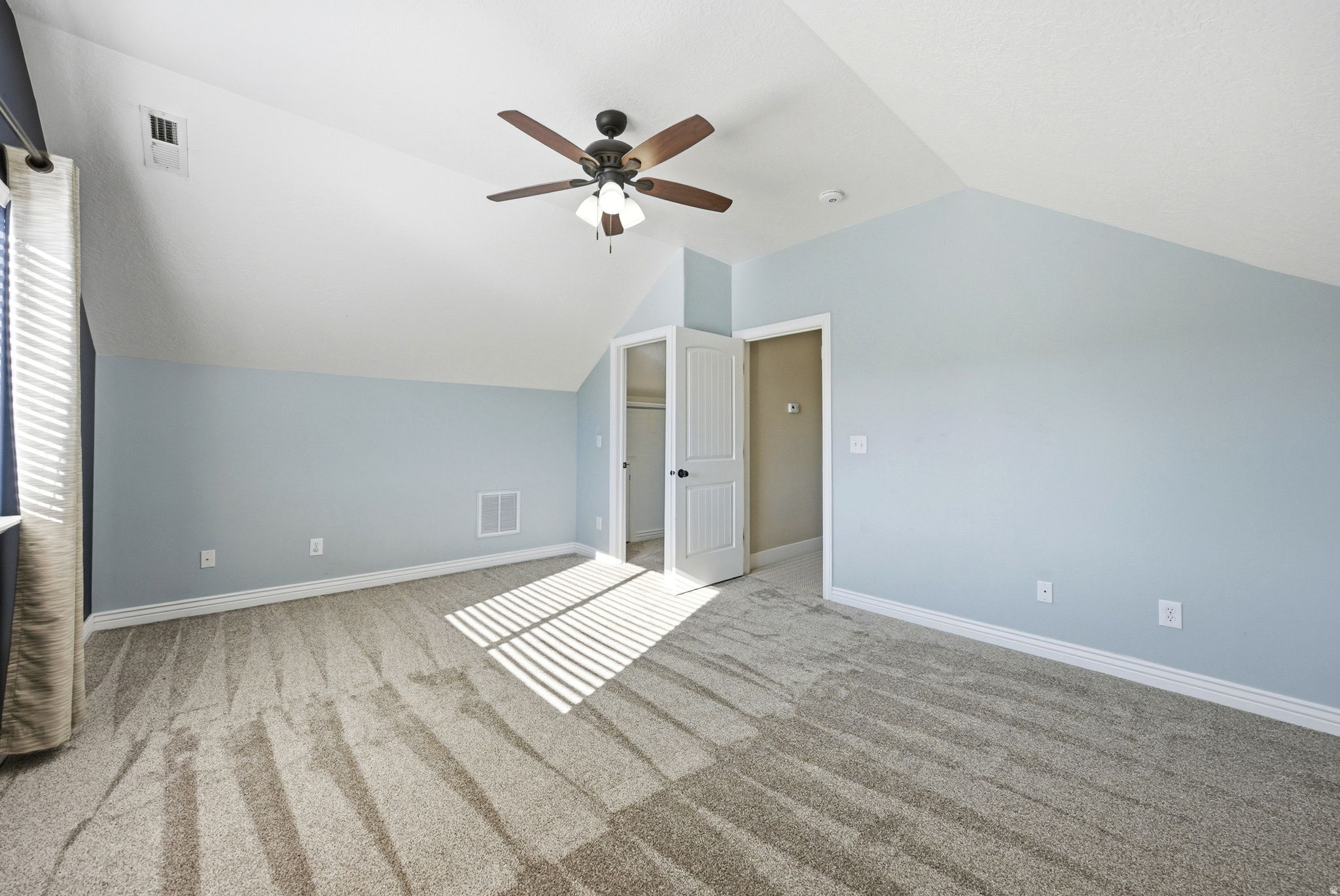 6446 S ORANGE SKY CT