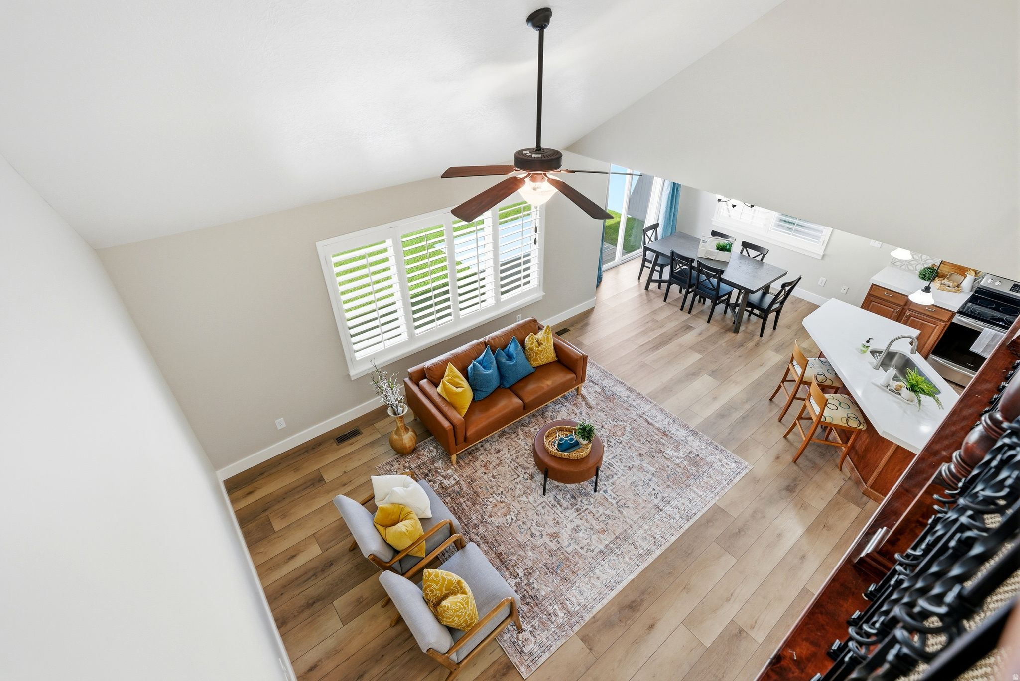 6446 S ORANGE SKY CT