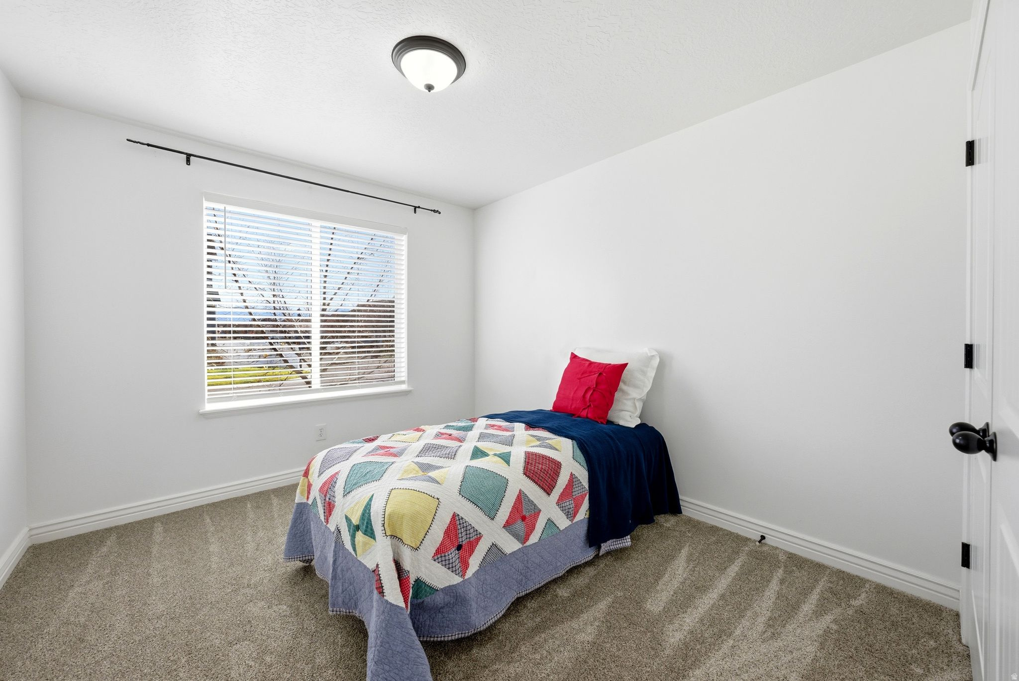 6446 S ORANGE SKY CT