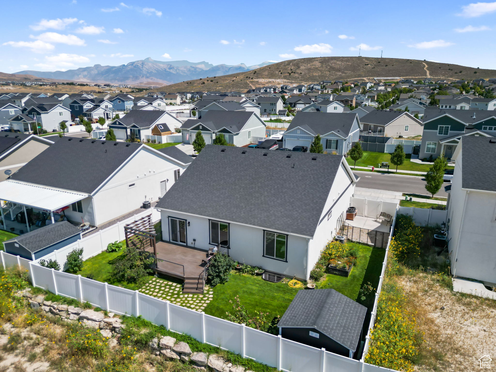 7747 N SEABISCUIT RD