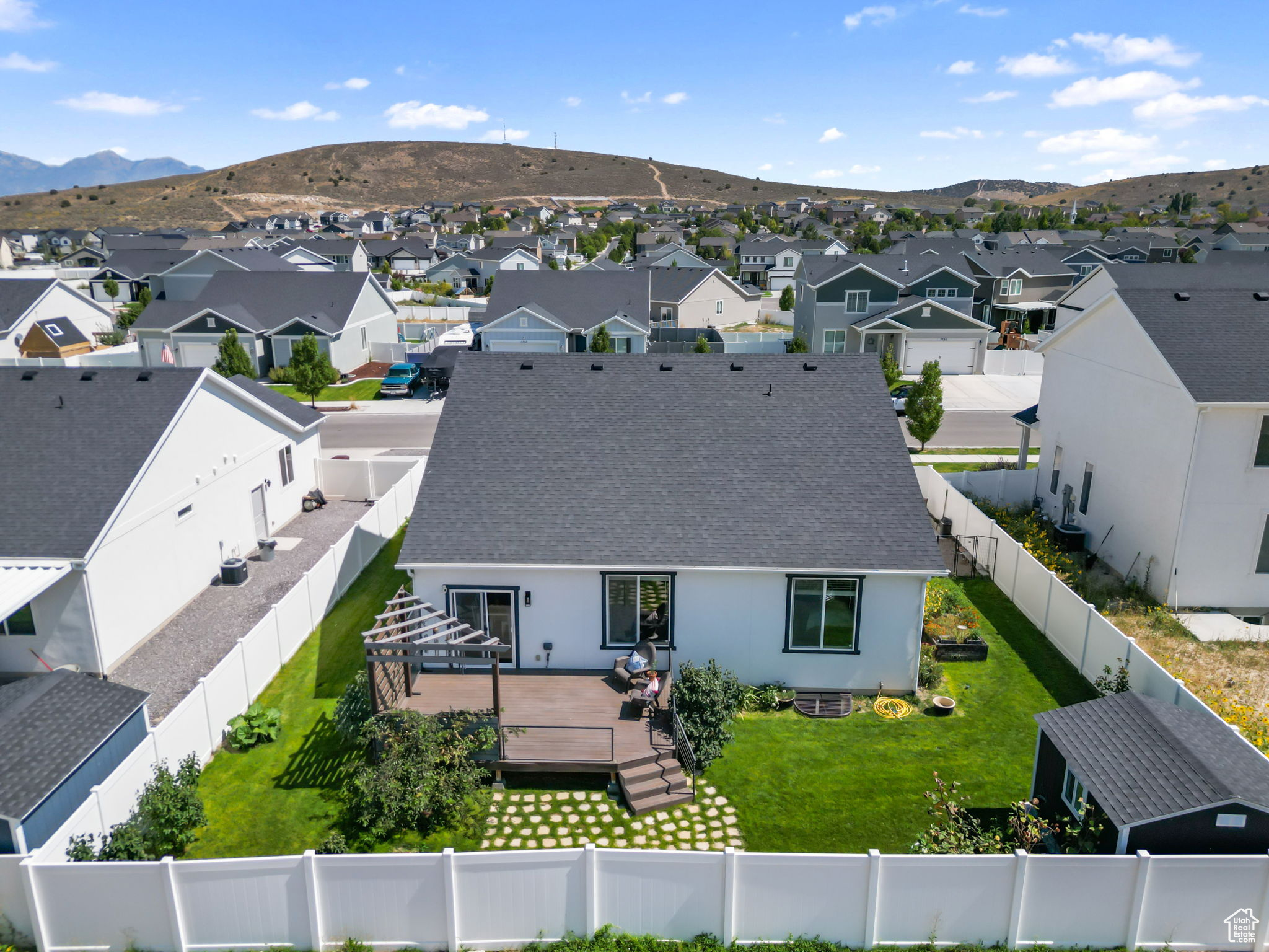 7747 N SEABISCUIT RD