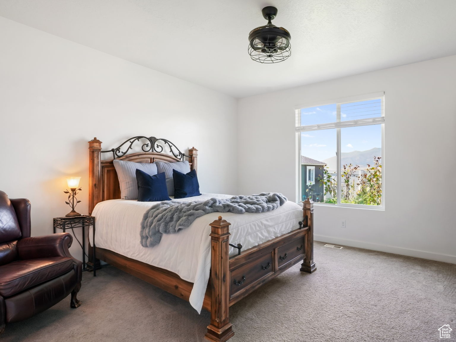 7747 N SEABISCUIT RD