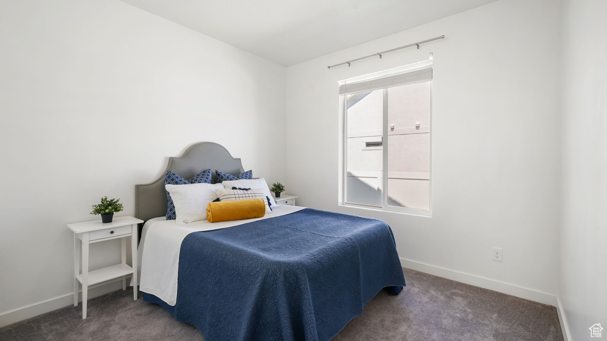 7747 N SEABISCUIT RD