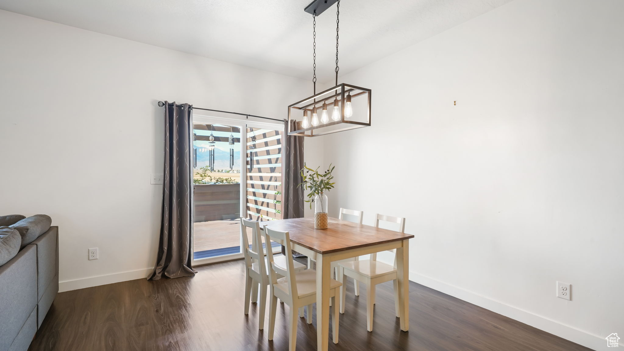 7747 N SEABISCUIT RD