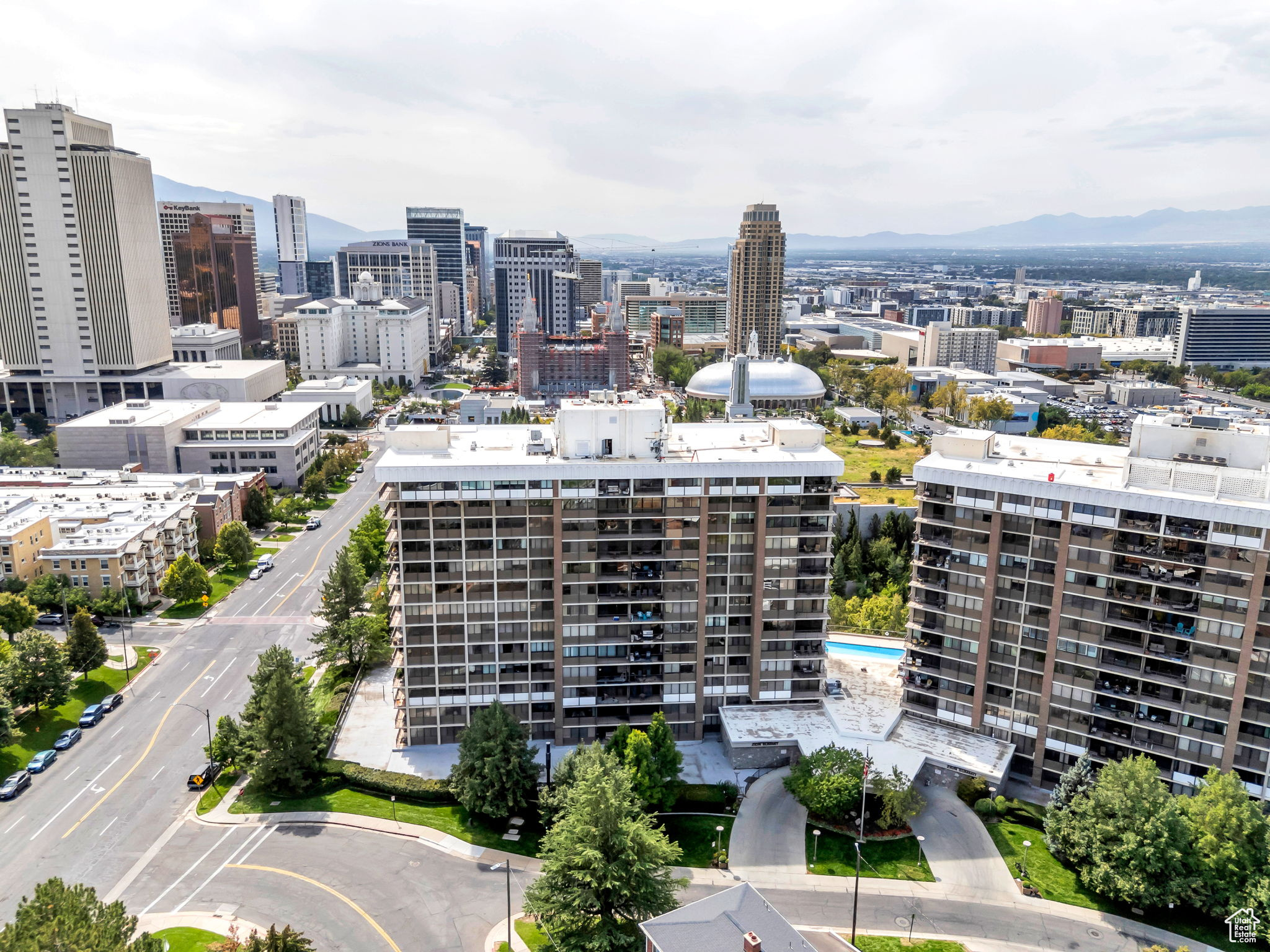 241 N VINE ST #1101E