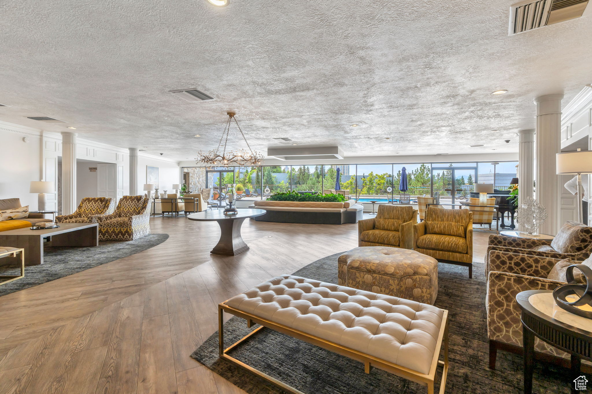 241 N VINE ST #1101E