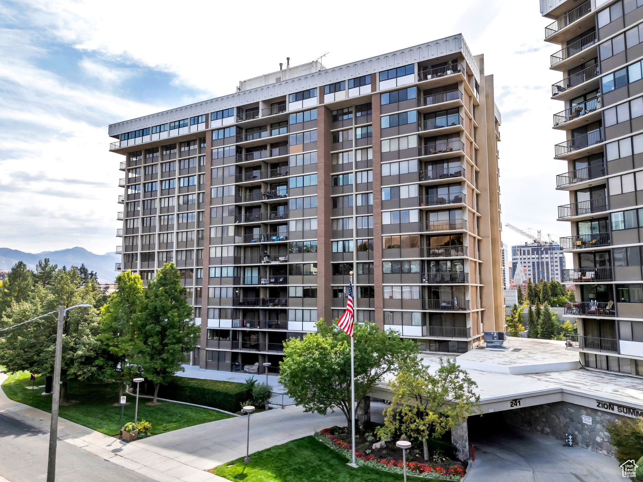 241 N VINE ST #1101E