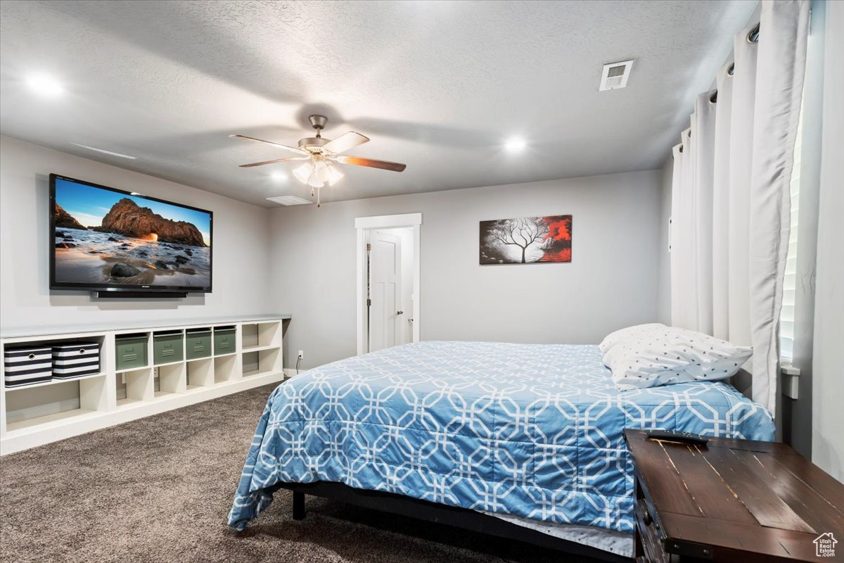 7464 W HALL CROSSING DR