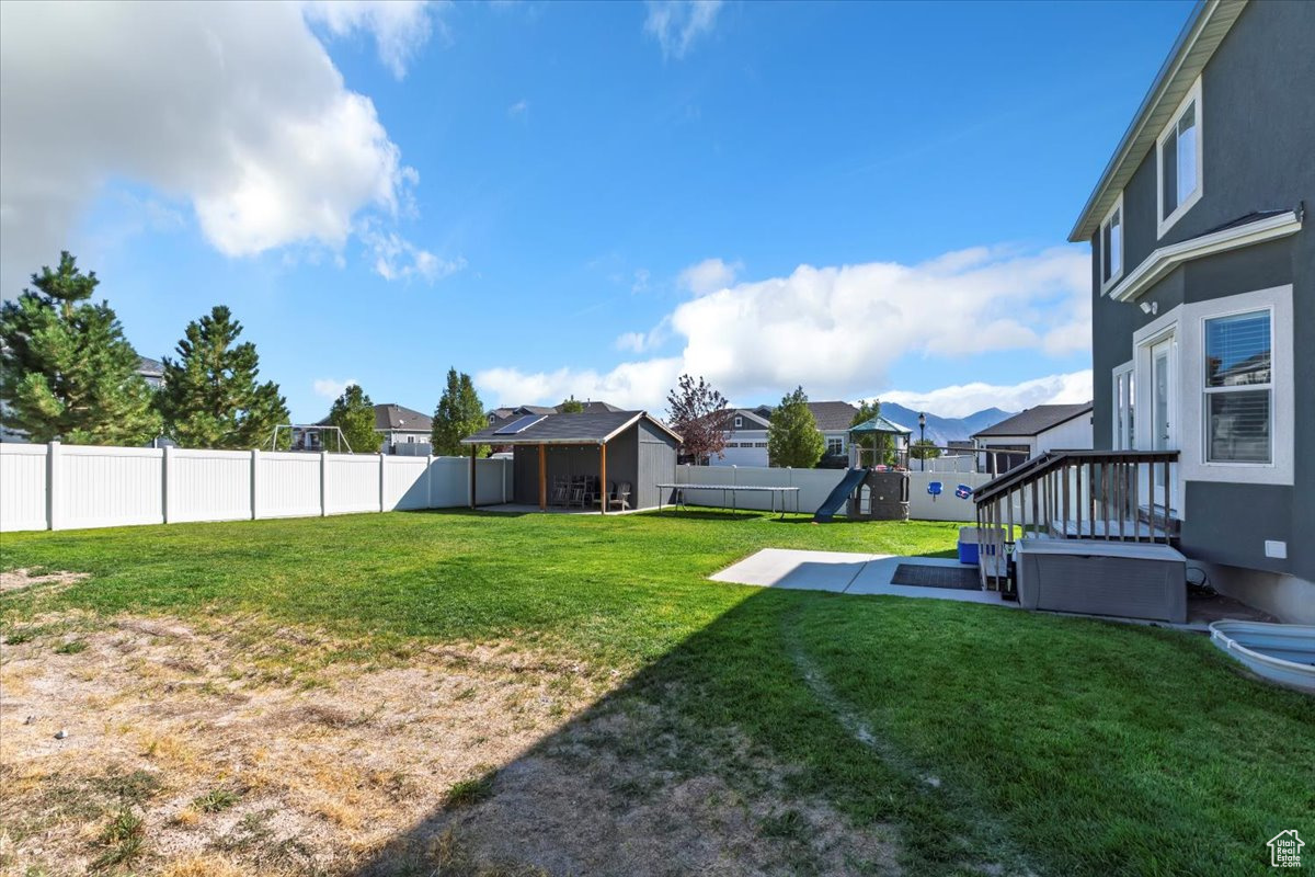 7464 W HALL CROSSING DR