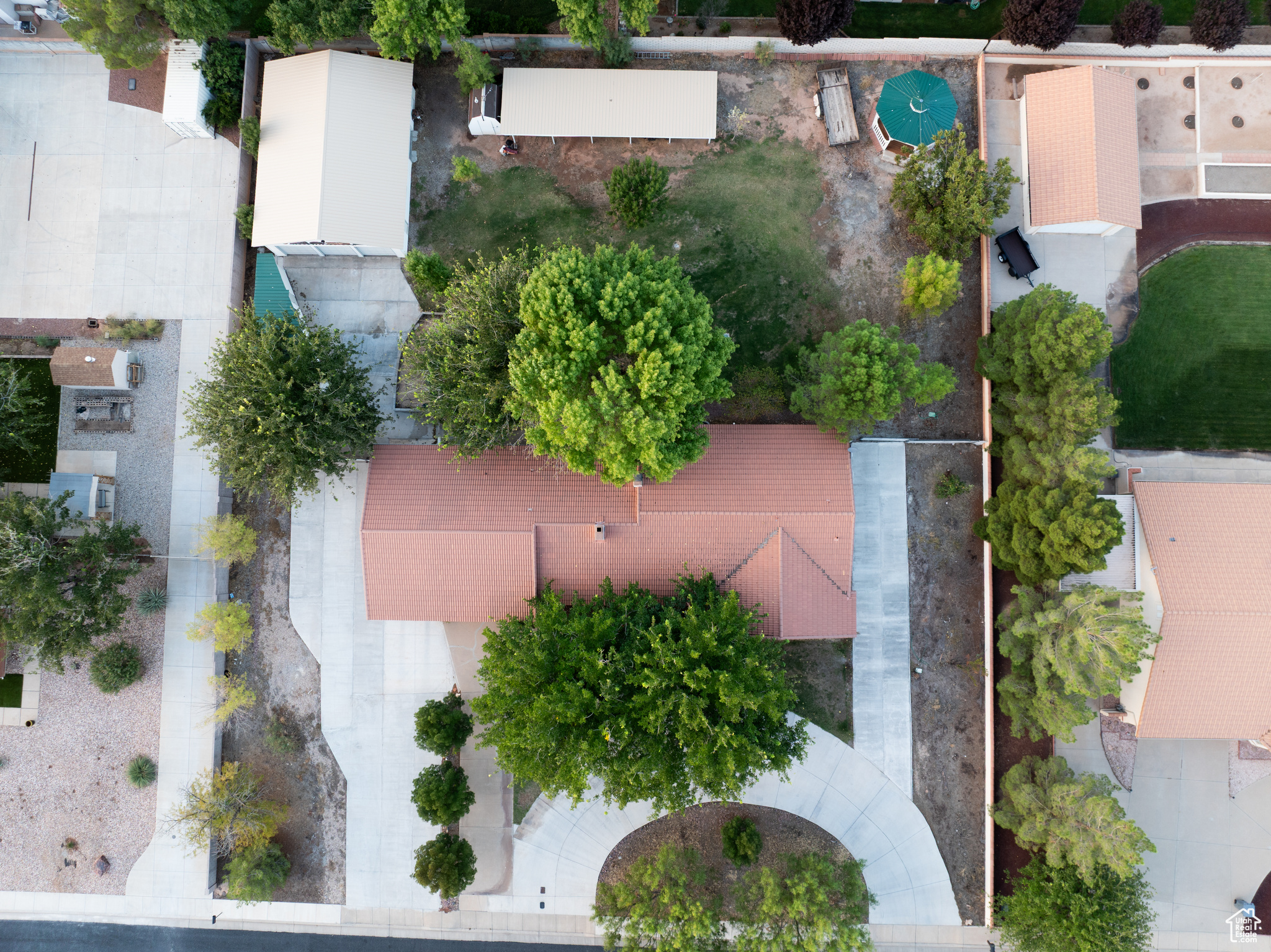 416 DAMASCUS DR